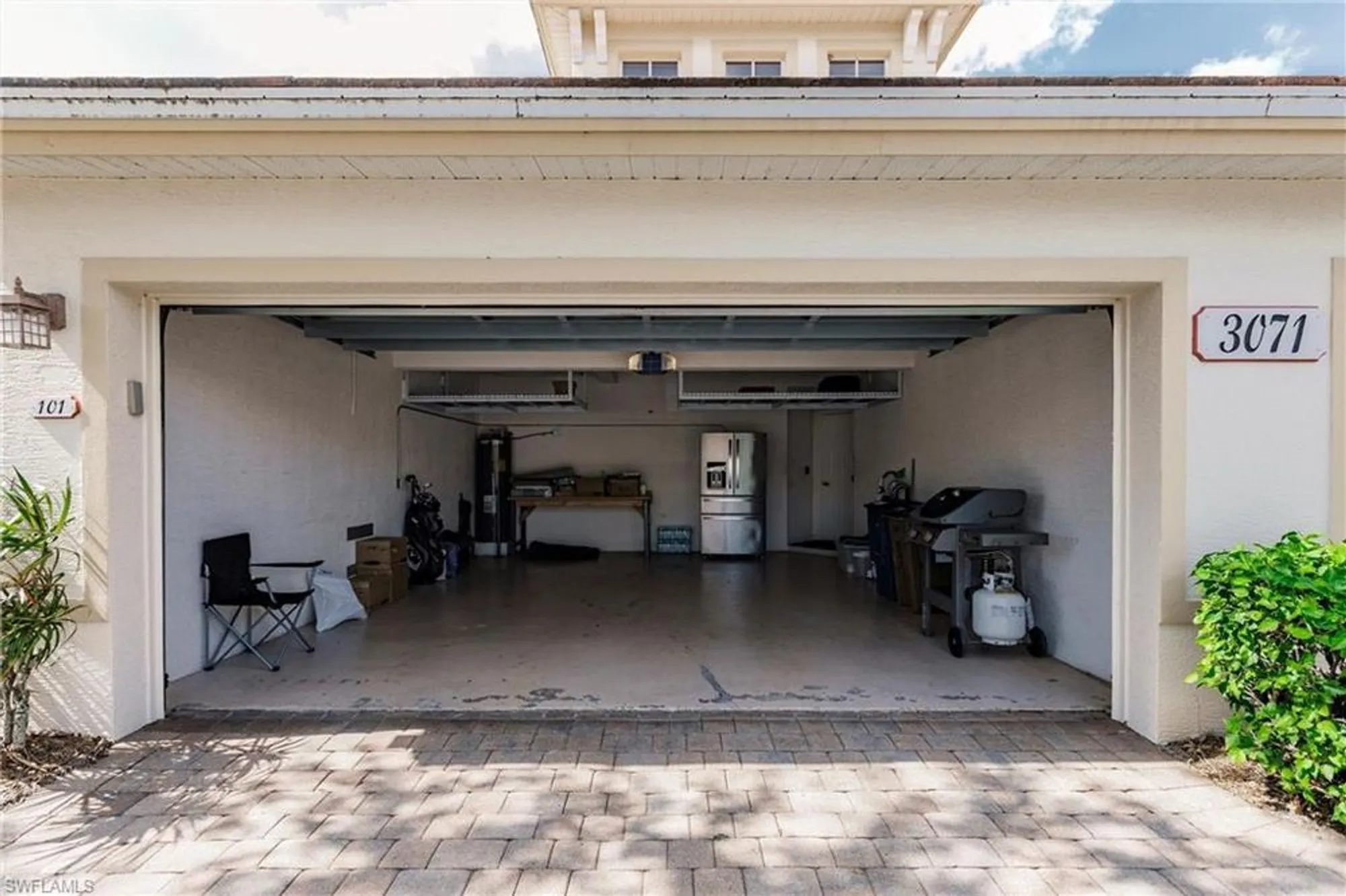 Property Slideshow image 29 of 49 | 3071 meandering way apt 101, Fort Myers, FL, 33905