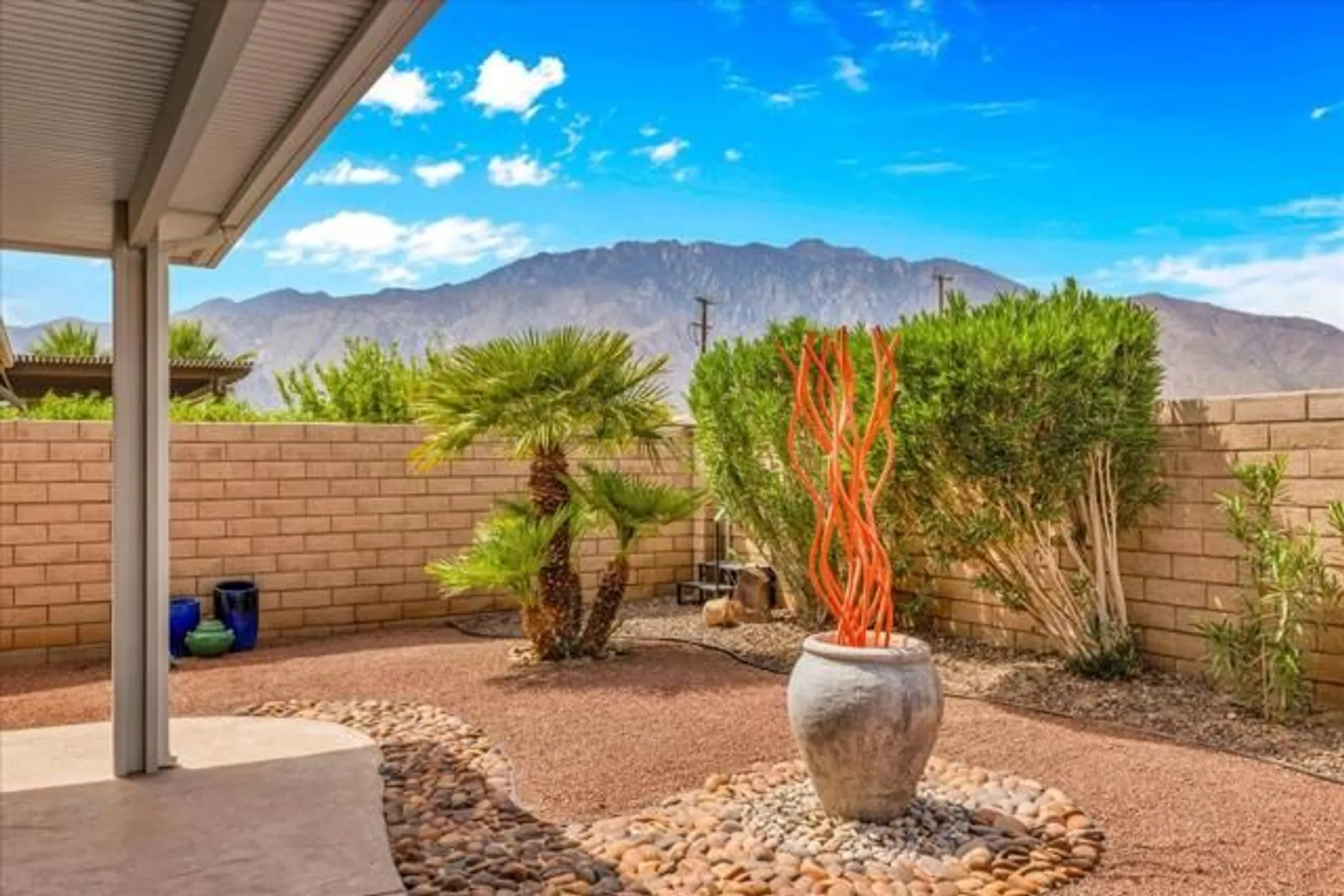 Property Slideshow image 29 of 62 | 3909 blue sky way, Palm Springs, CA, 92262