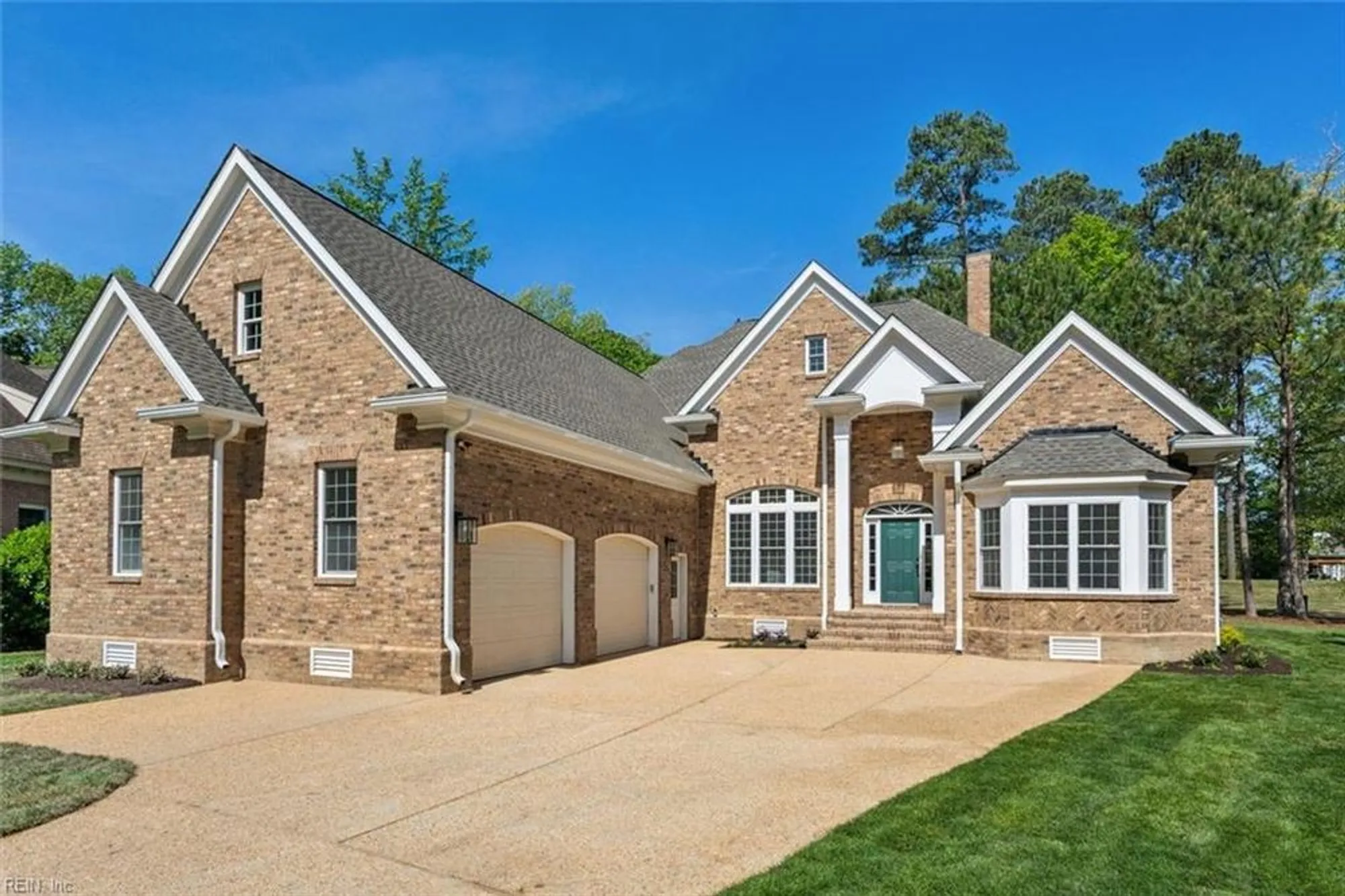 Property Slideshow image 2 of 43 | 1832 john hancock, Williamsburg, VA, 23185