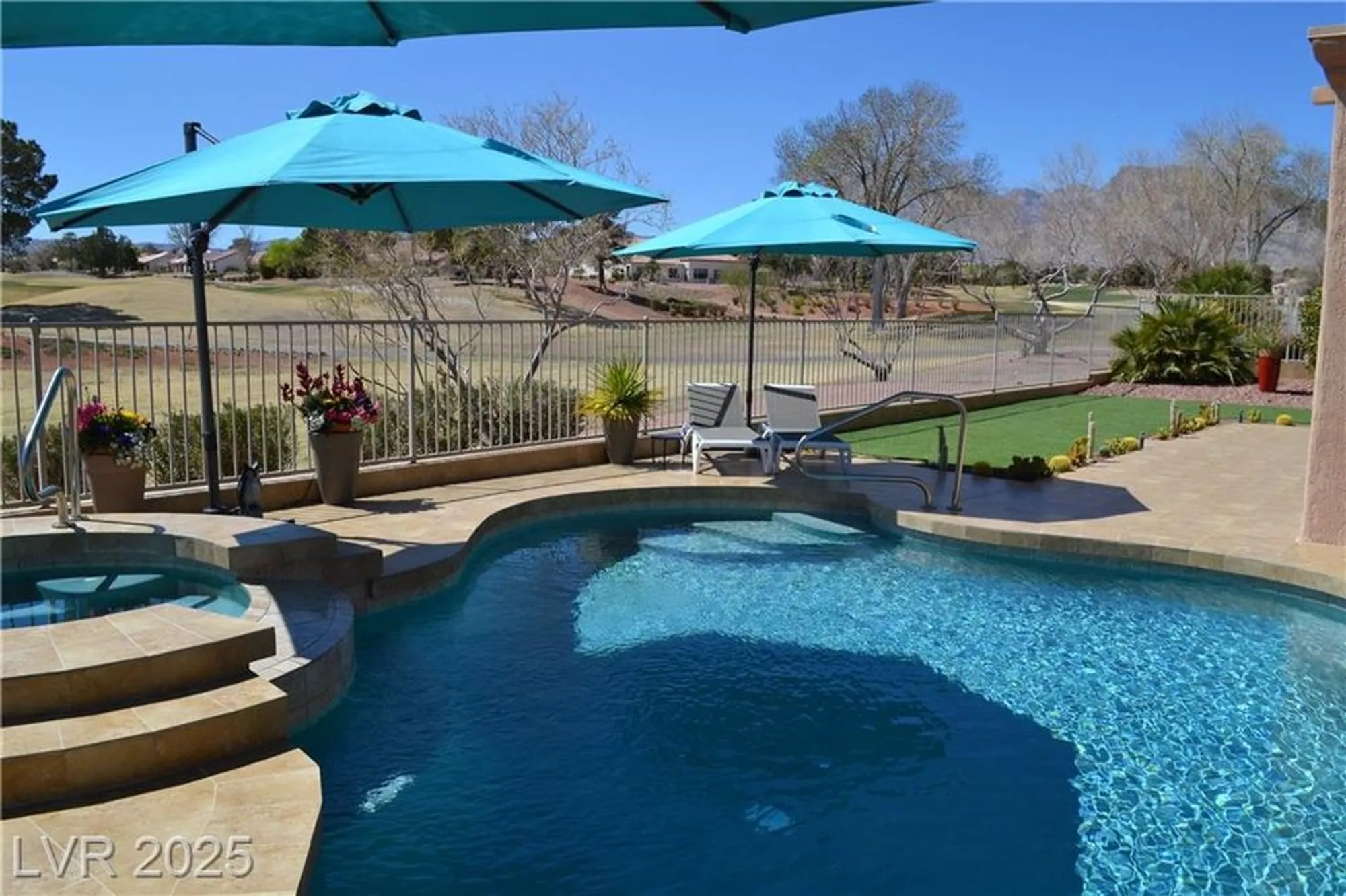 Property Slideshow image 27 of 32 | 9101 villa ridge dr, Las Vegas, NV, 89134