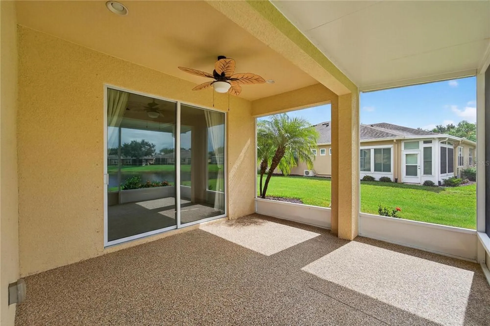 Property Slideshow image 39 of 64 | 2226 nottingham greens dr, Sun City Center, FL, 33573