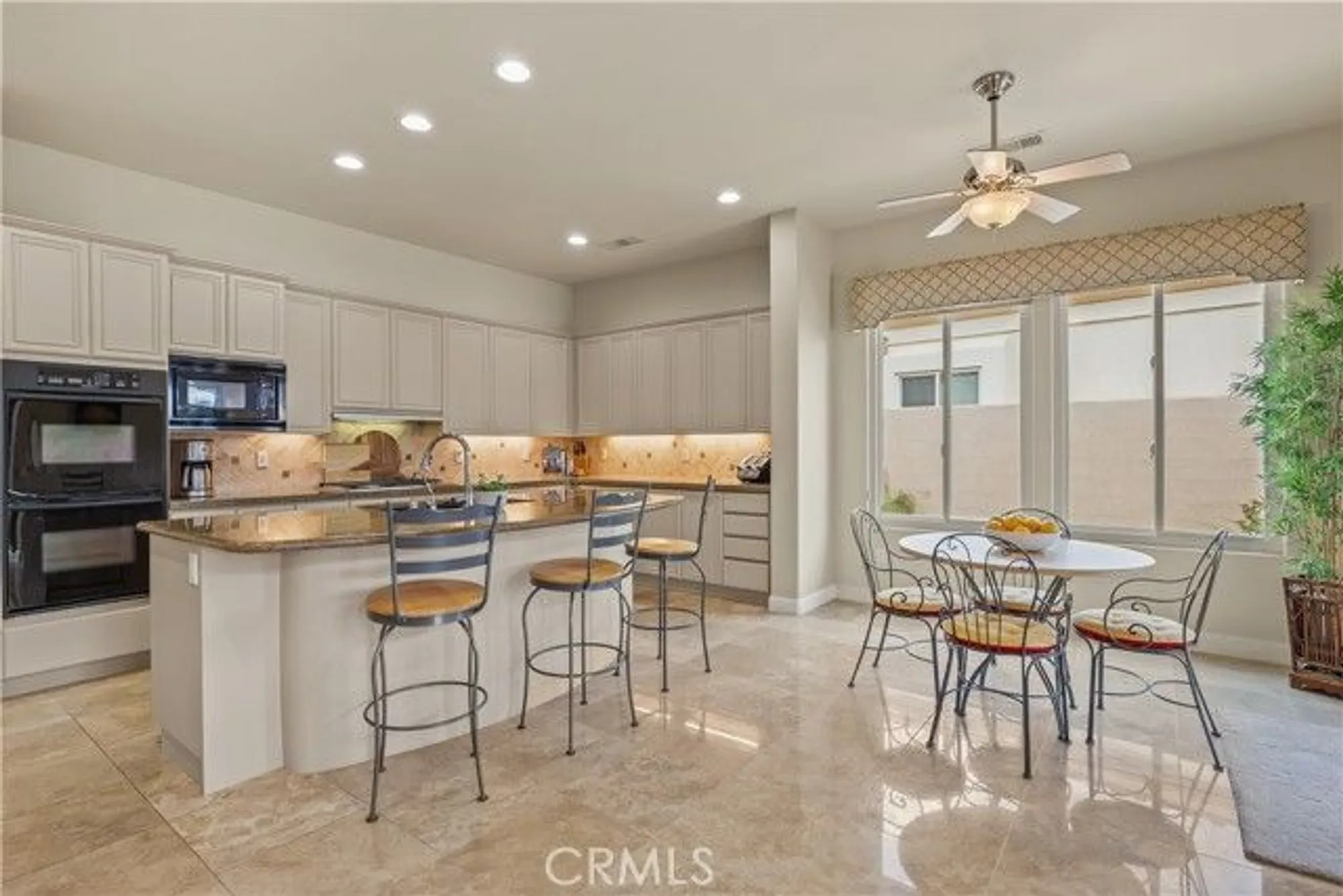 Property Slideshow image 15 of 48 | 81565 tiburon dr, La Quinta, CA, 92253