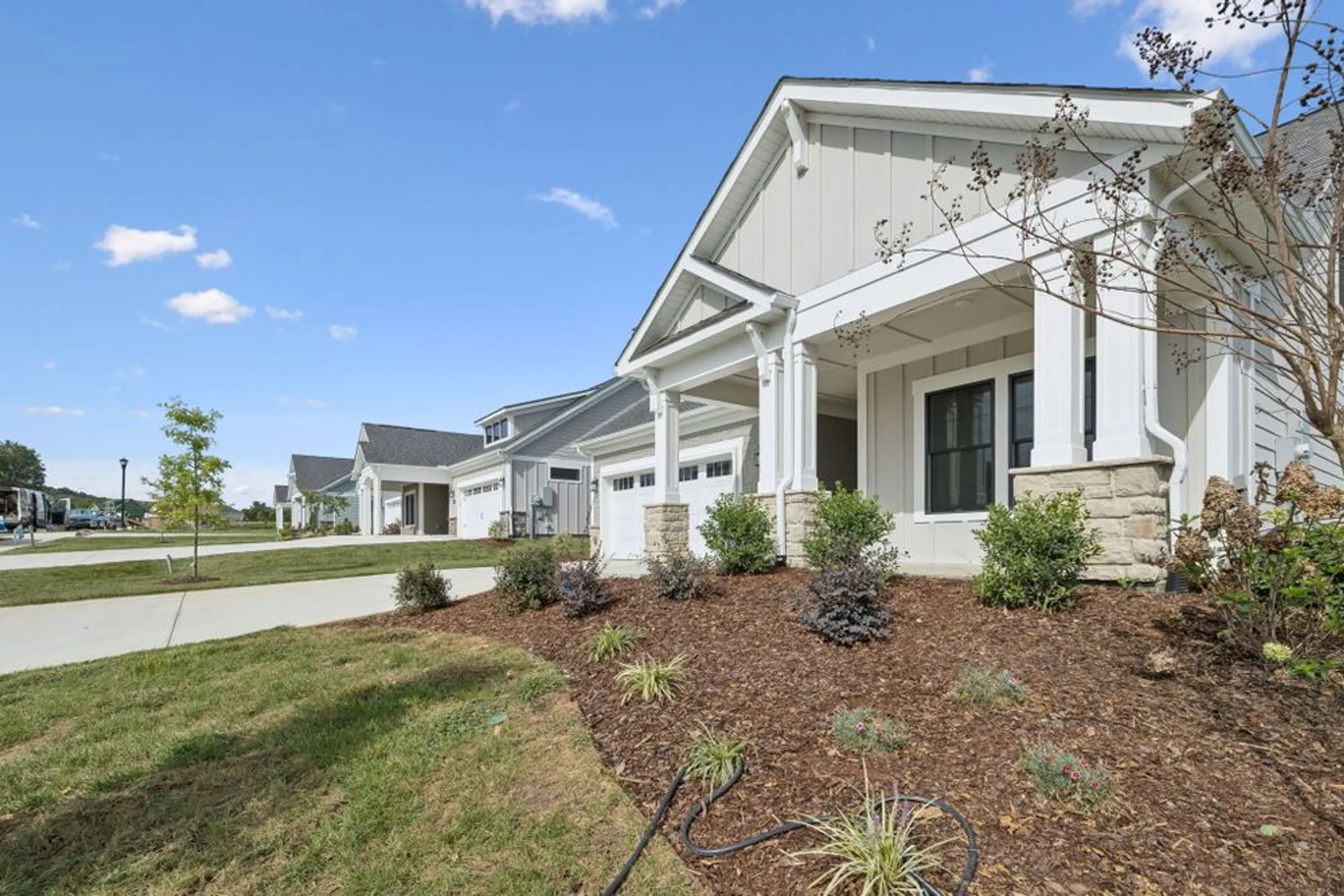 Property Slideshow image 4 of 69 | 504 restoration dr, Smyrna, TN, 37167