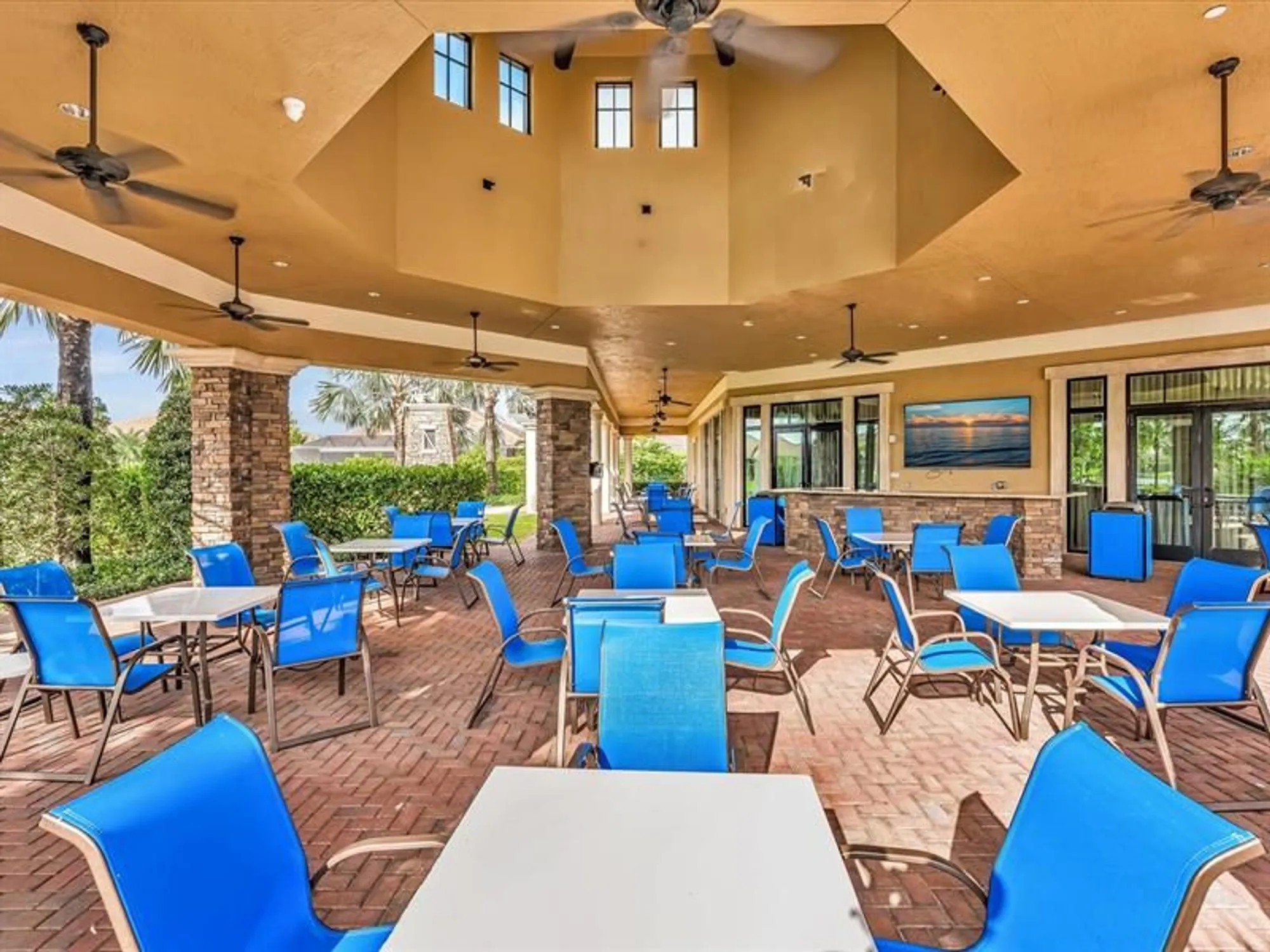 Property Slideshow image 71 of 98 | 8928 bastille cir e, Parkland, FL, 33076
