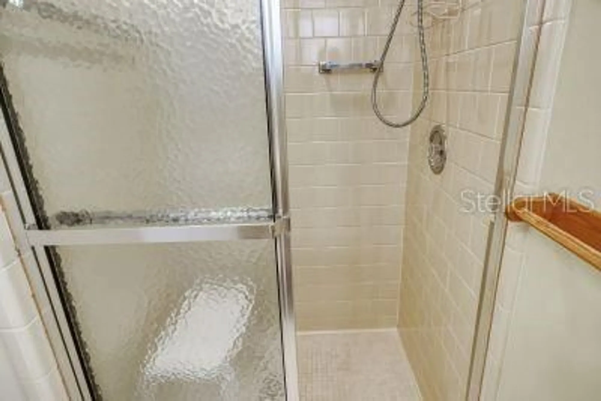 Property Slideshow image 23 of 35 | 2020 riverbluff pkwy # v329, Sarasota, FL, 34231