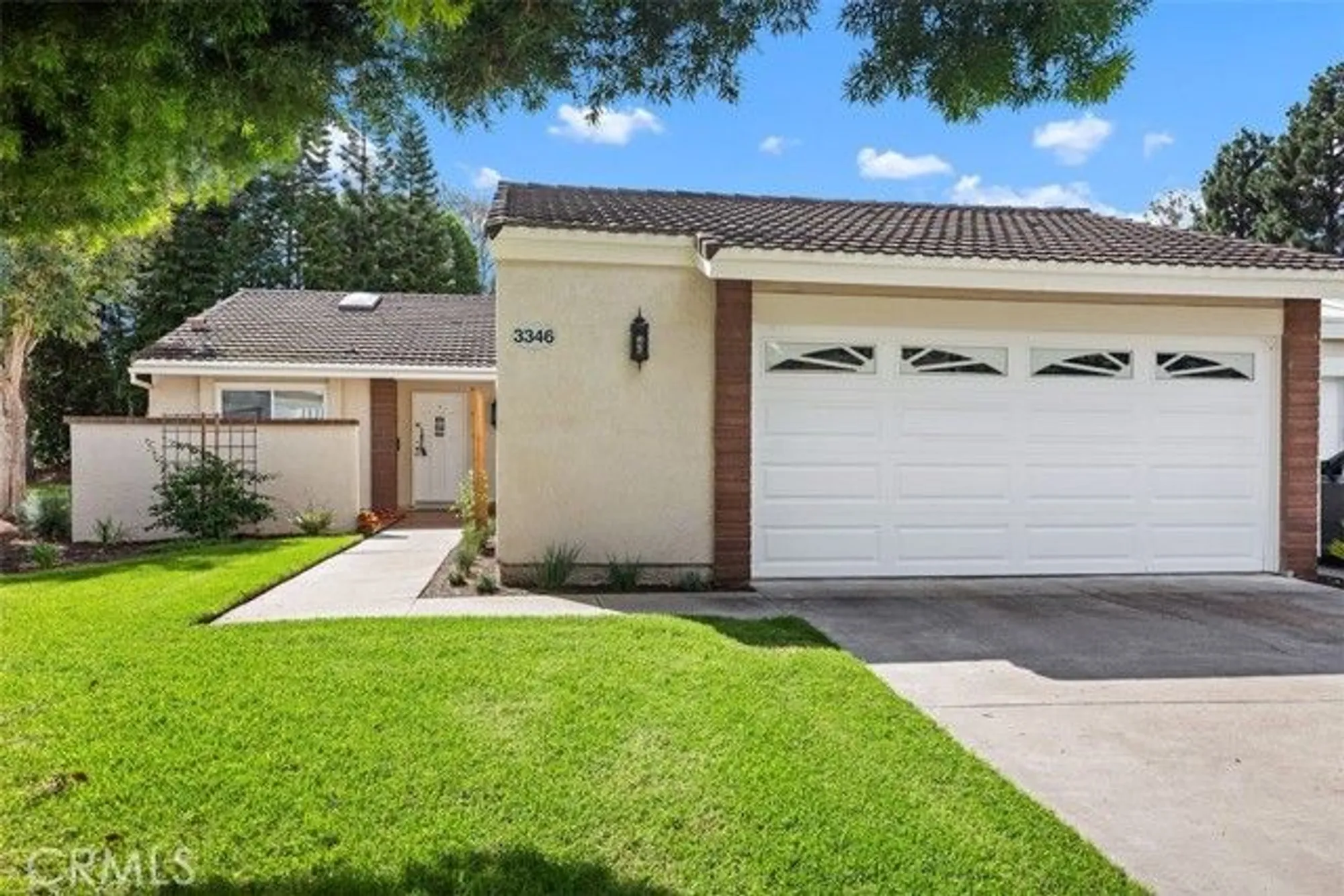 Property Slideshow image 1 of 45 | 3346 bahia blanca e unit e a, Laguna Woods, CA, 92637