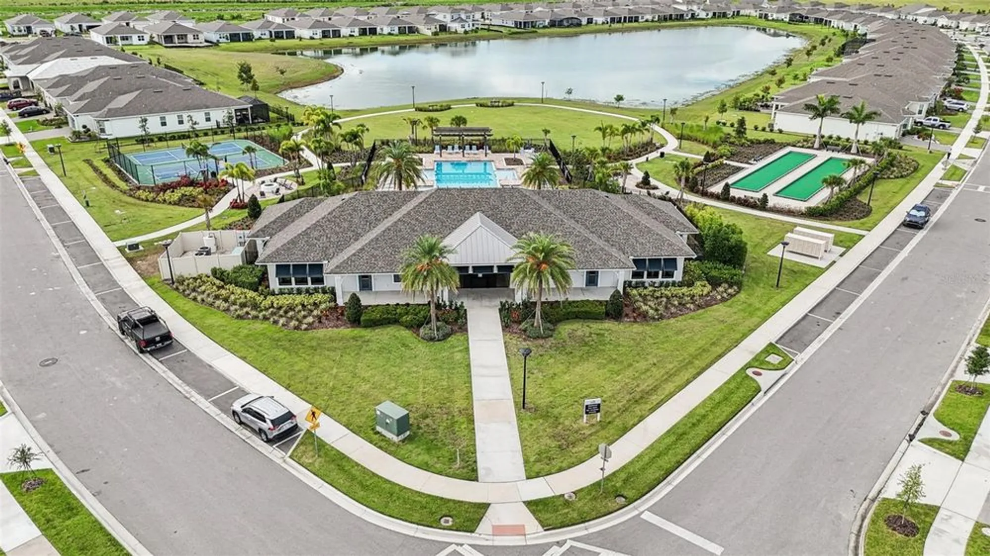 Property Slideshow image 47 of 49 | 2015 spring shower cir, Kissimmee, FL, 34744