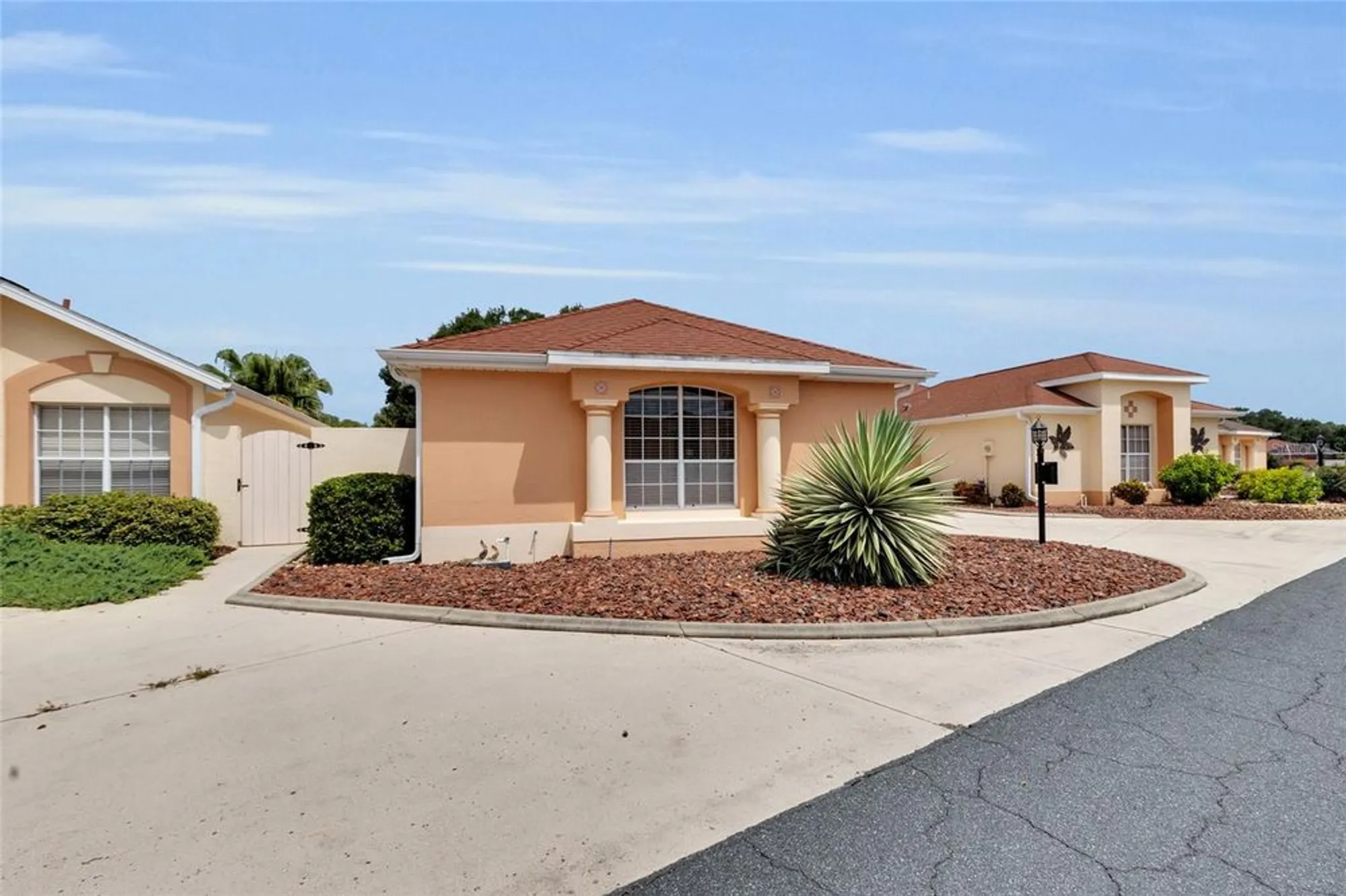 Property Slideshow image 30 of 45 | 916 medira dr, Lady Lake, FL, 32159