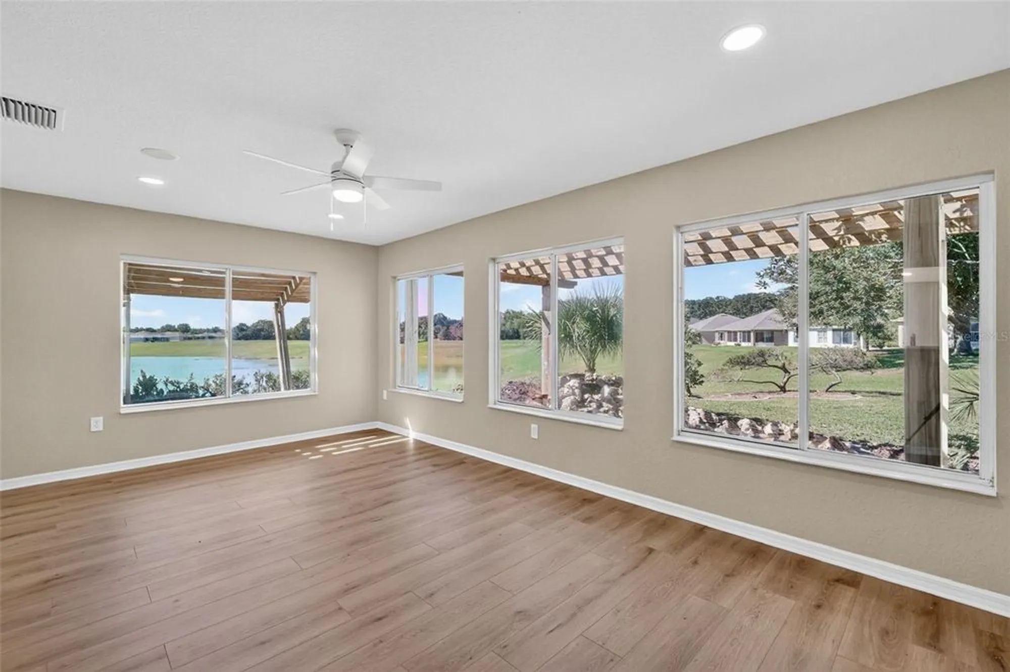 Property Slideshow image 16 of 29 | 13520 se 87th cir, Summerfield, FL, 34491