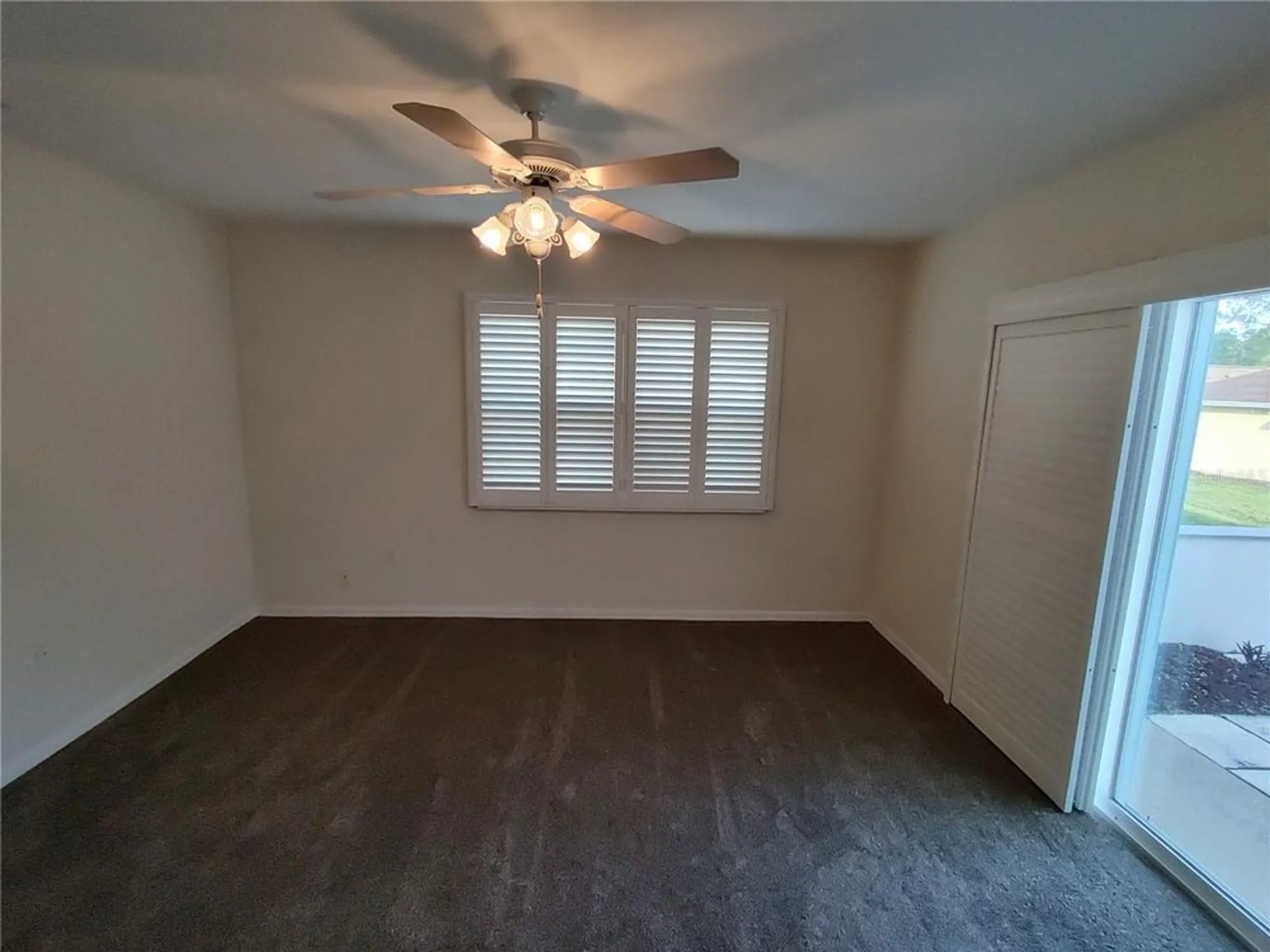 Property Slideshow image 12 of 35 | 11569 sw 71st cir, Ocala, FL, 34476