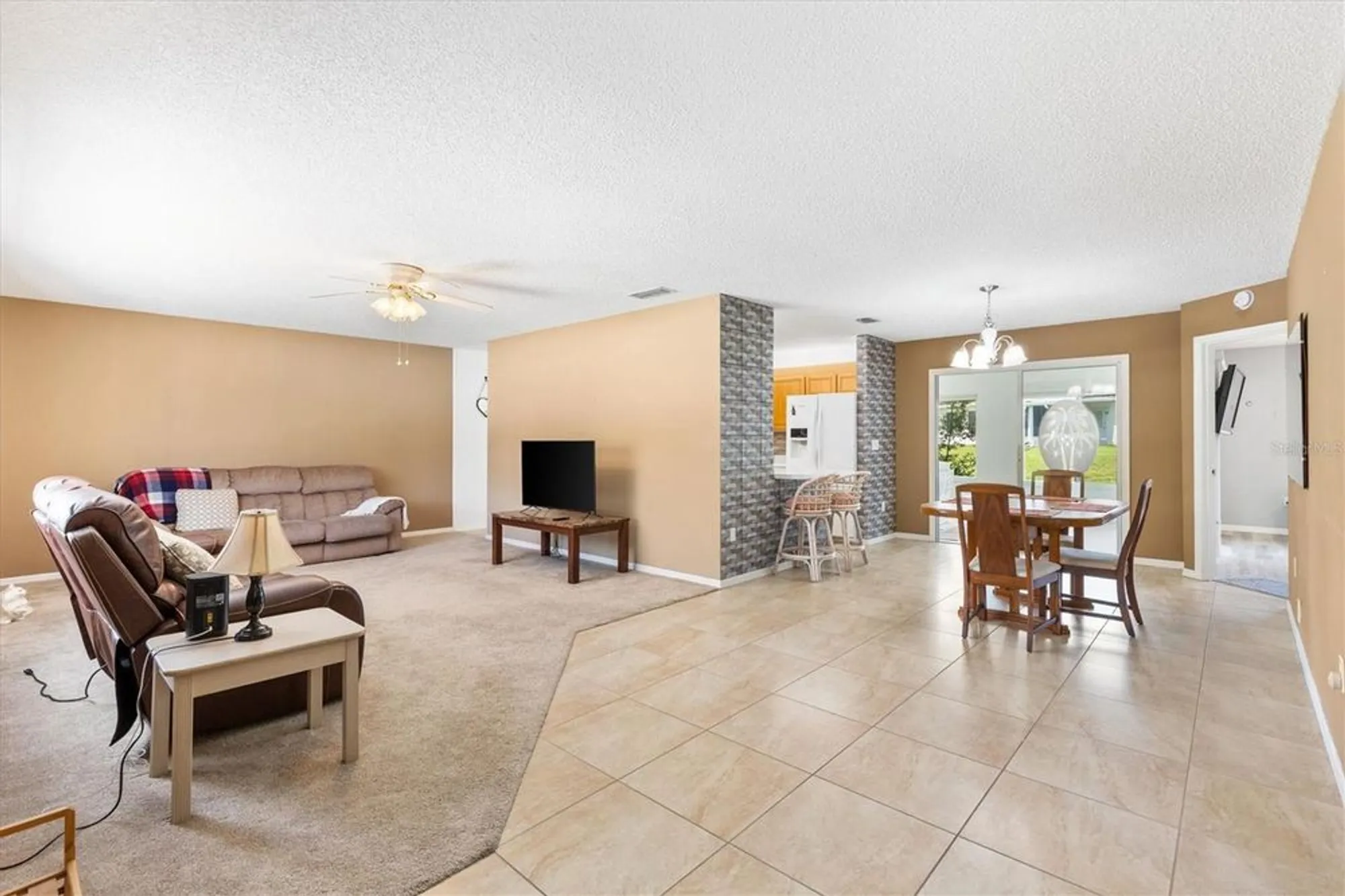 Property Slideshow image 6 of 43 | 9667 se 173rd ln, Summerfield, FL, 34491