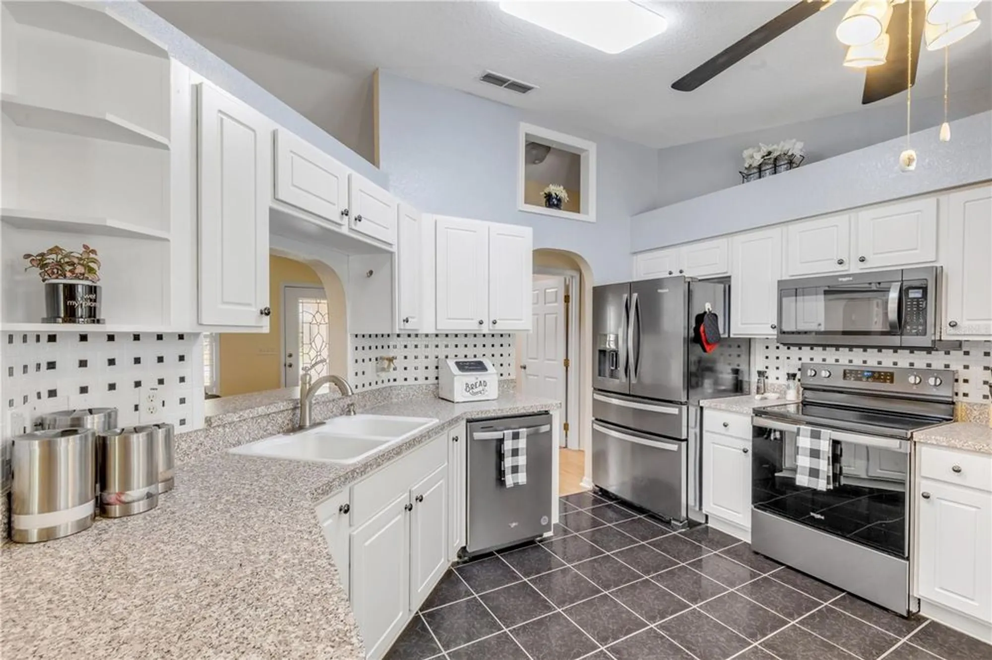 Property Slideshow image 12 of 73 | 17490 se 110th ter, Summerfield, FL, 34491