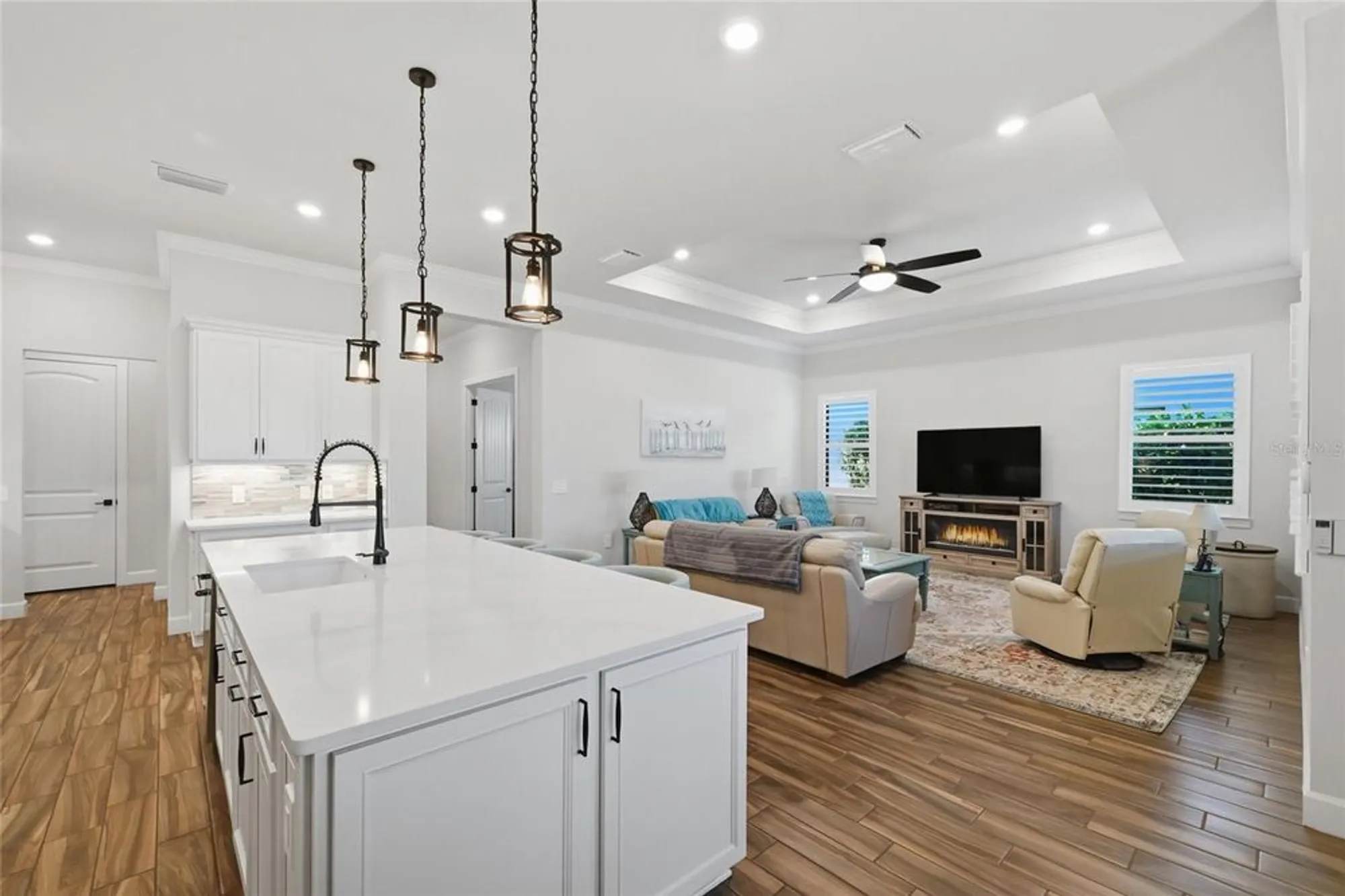 Property Slideshow image 22 of 97 | 18115 littleton pl, Bradenton, FL, 34202