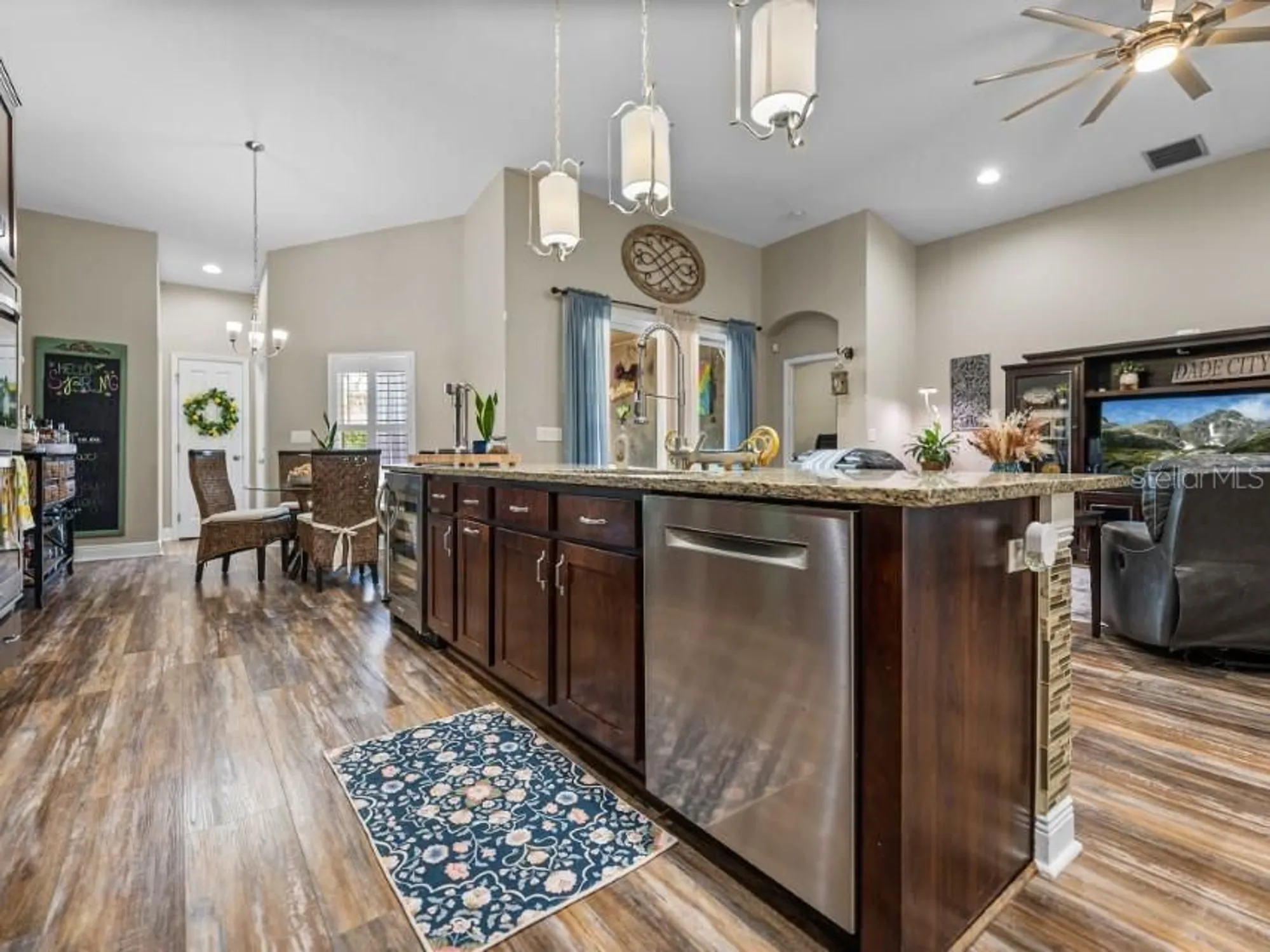 Property Slideshow image 23 of 59 | 13302 trailing moss dr, Dade City, FL, 33525