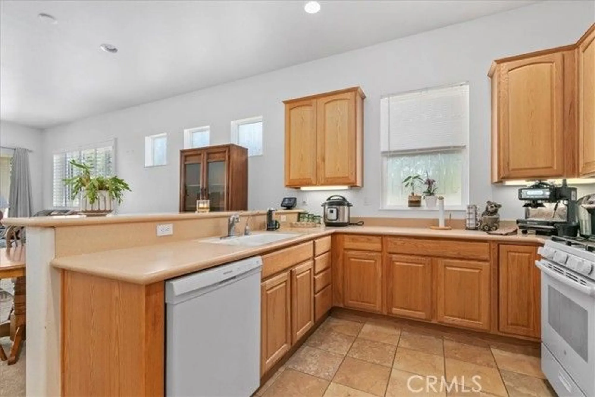 Property Slideshow image 6 of 33 | 1664 landmark way, Beaumont, CA, 92223