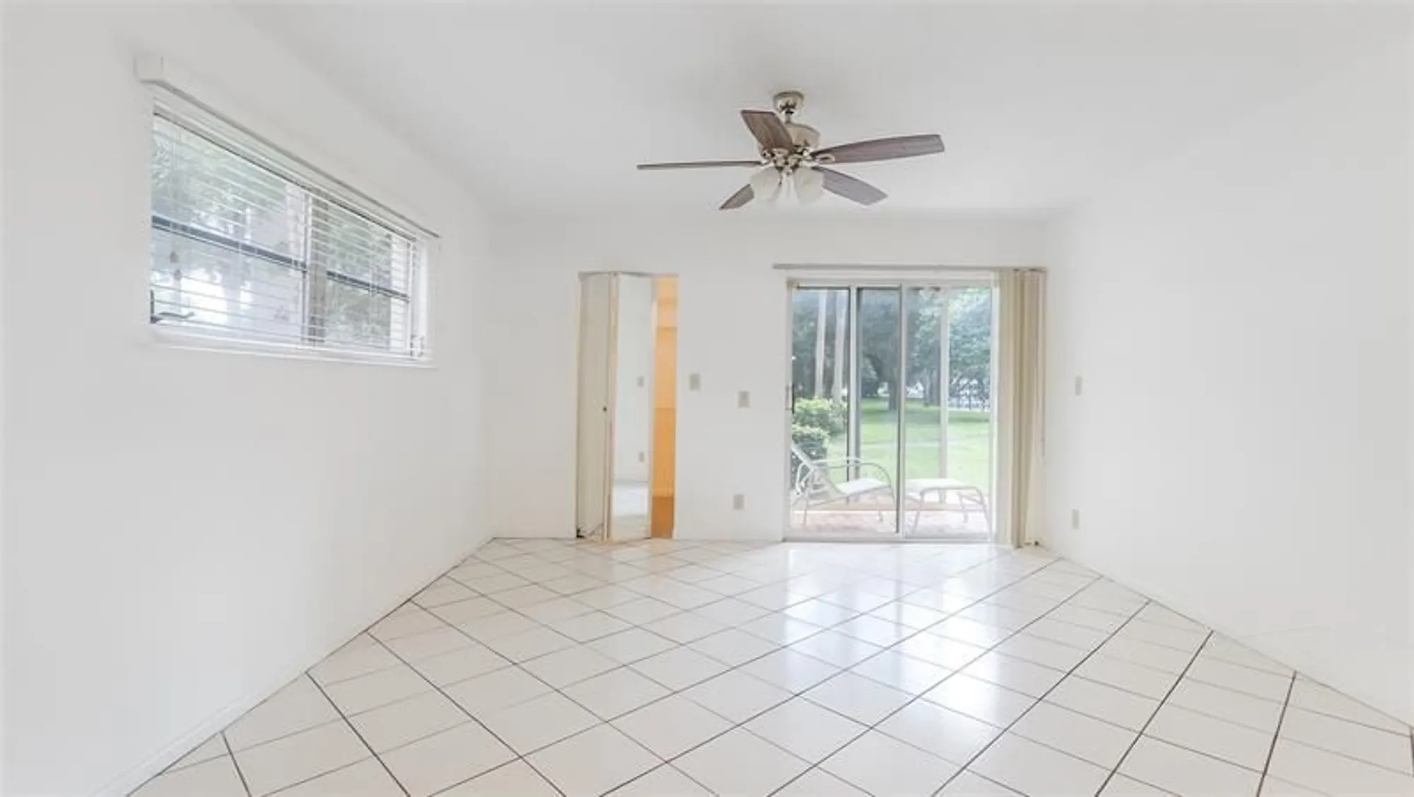 Property Slideshow image 18 of 21 | 2201 lucaya bnd a1, Coconut Creek, FL, 33066