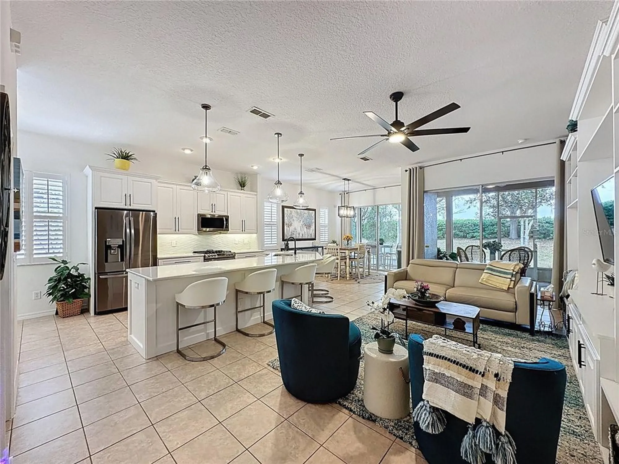 Property Slideshow image 14 of 78 | 135 crepe myrtle dr, Groveland, FL, 34736