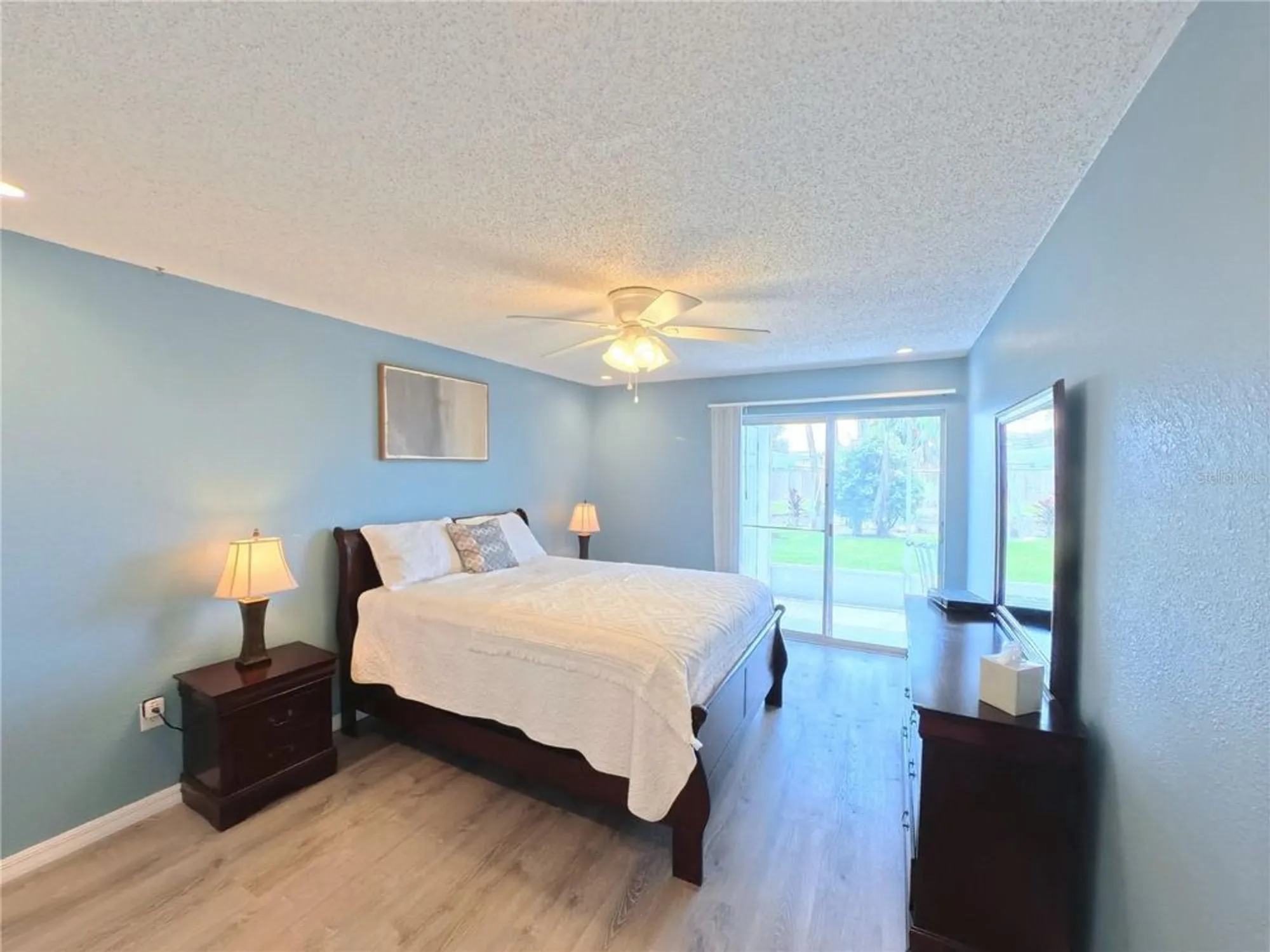 Property Slideshow image 14 of 29 | 302 47th avenue dr 117, Bradenton, FL, 34207