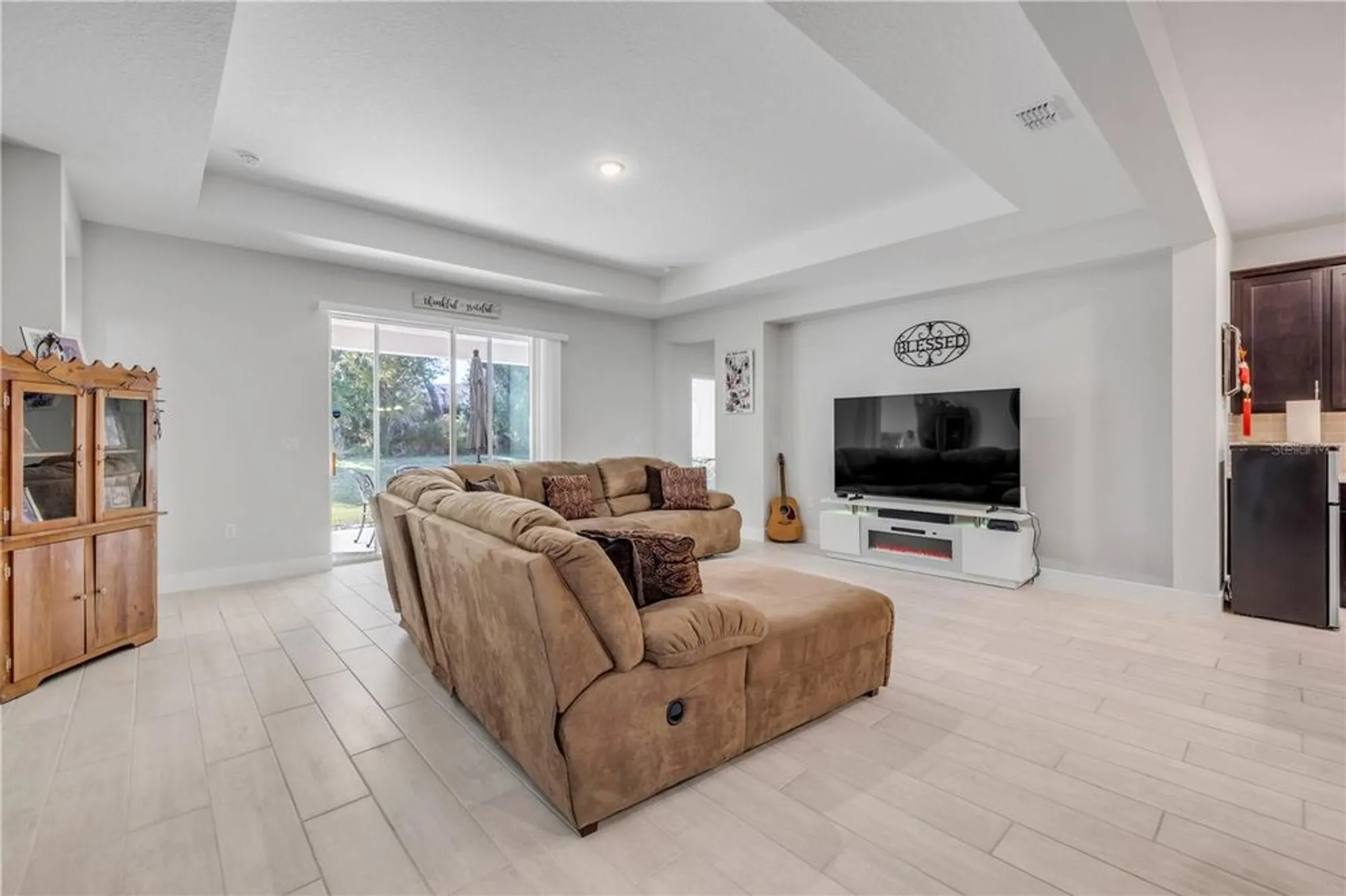 Property Slideshow image 14 of 30 | 3034 adrian dr, Ormond Beach, FL, 32174