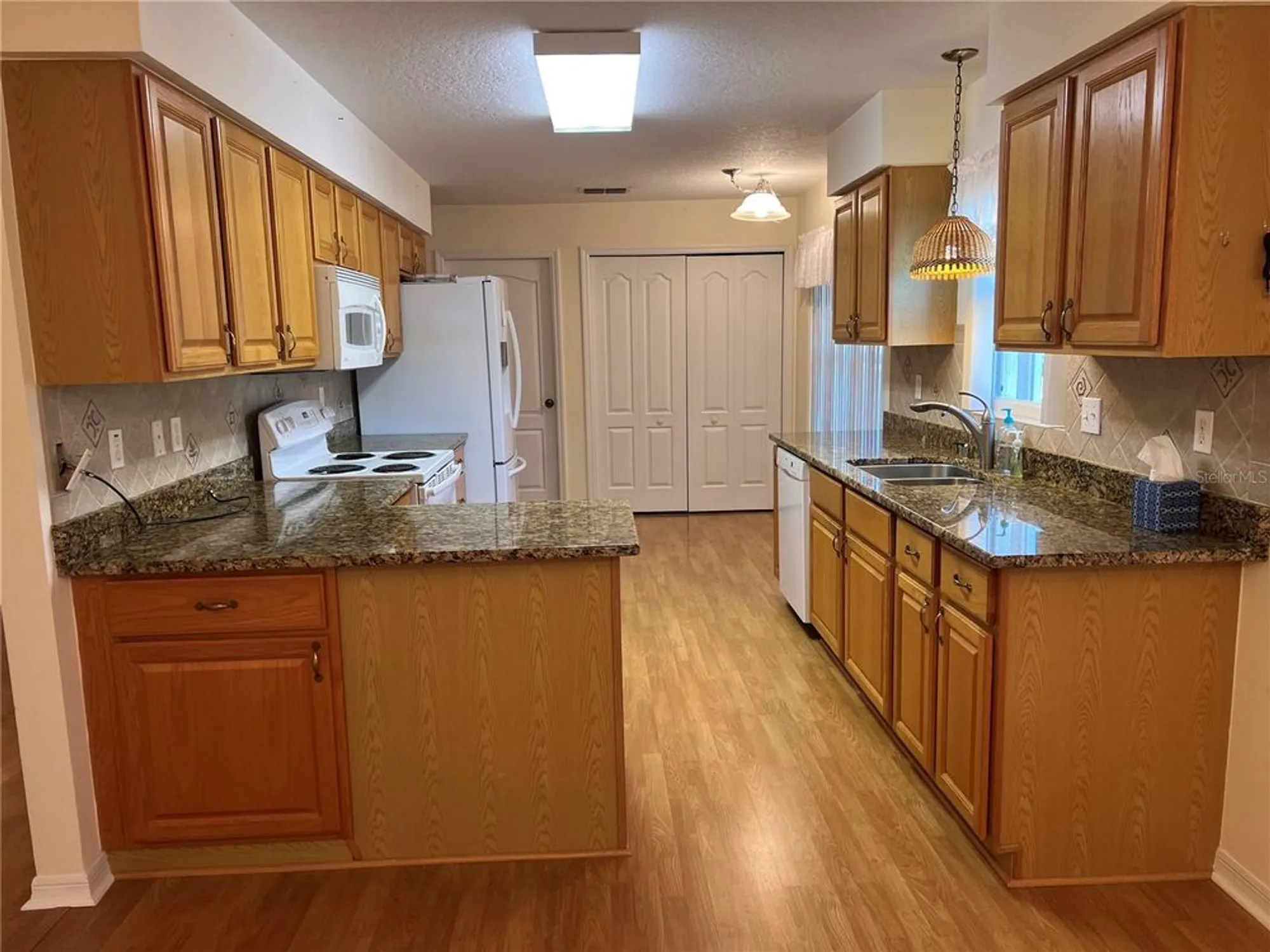 Property Slideshow image 9 of 70 | 669 waterford dr, Haines City, FL, 33844