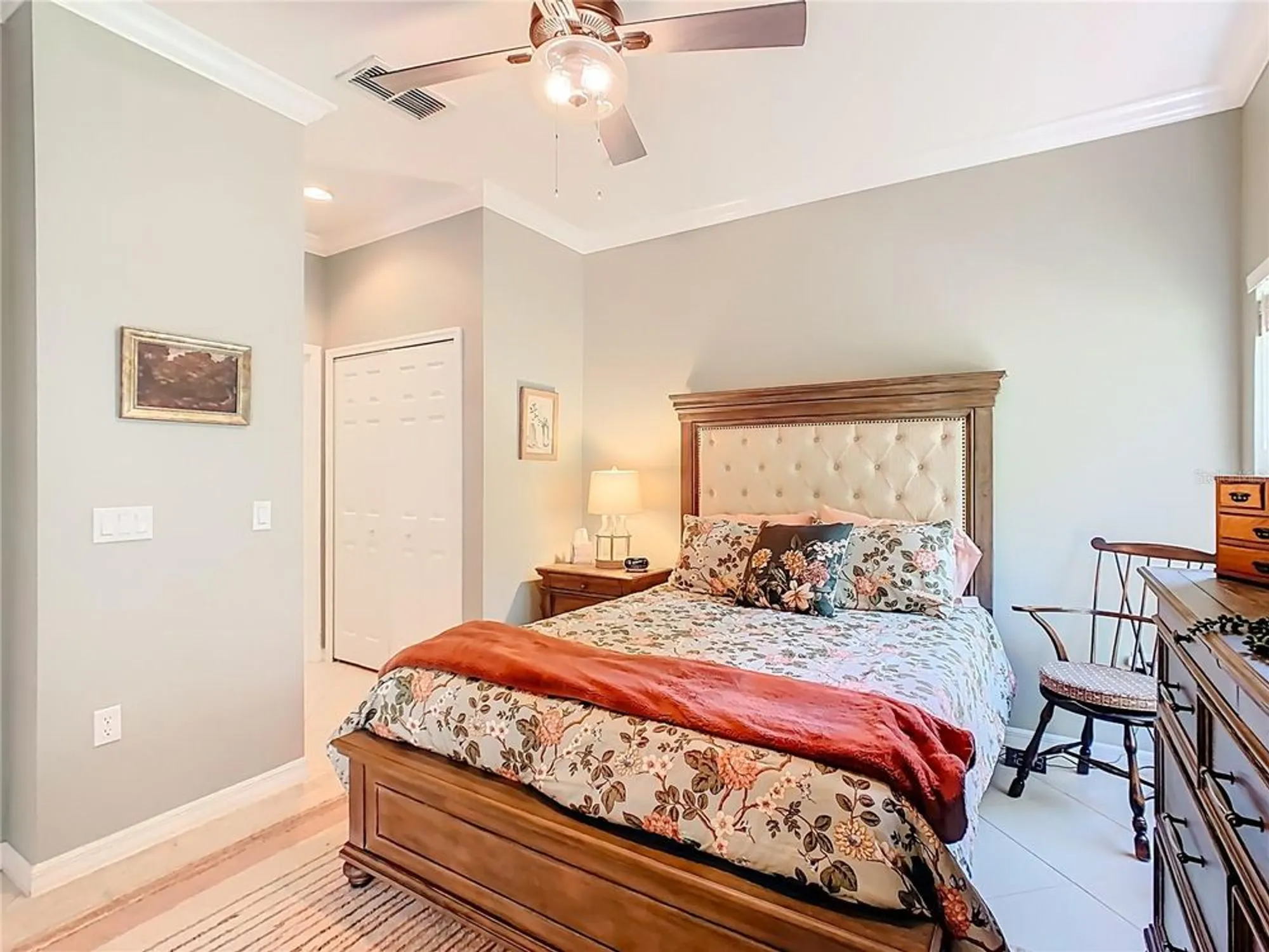 Property Slideshow image 30 of 76 | 680 portofino dr, Poinciana, FL, 34759