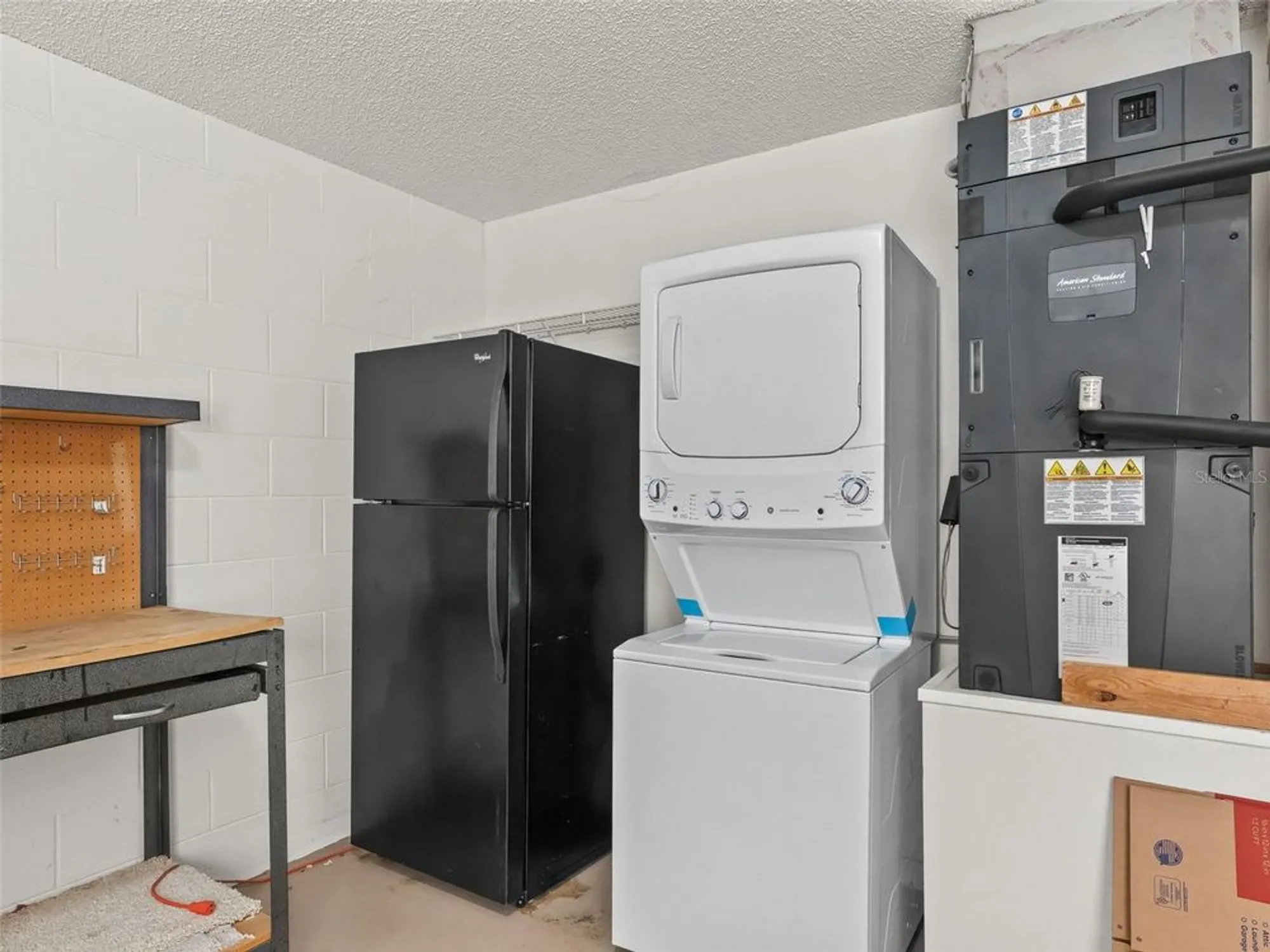 Property Slideshow image 27 of 41 | 873 oviedo rd, The Villages, FL, 32159