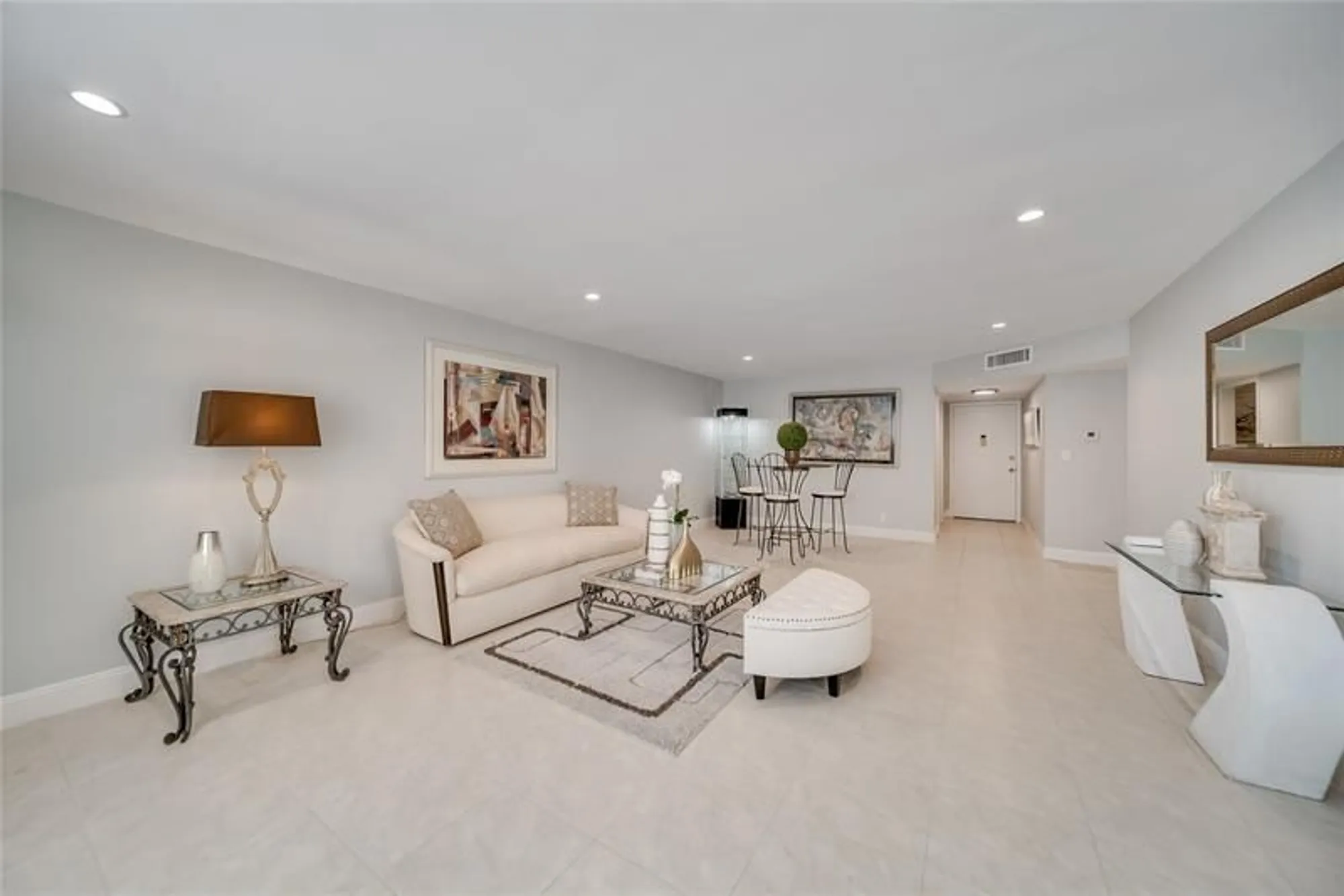 Property Slideshow image 14 of 43 | 2271 nw 47th ter 107, Lauderhill, FL, 33313