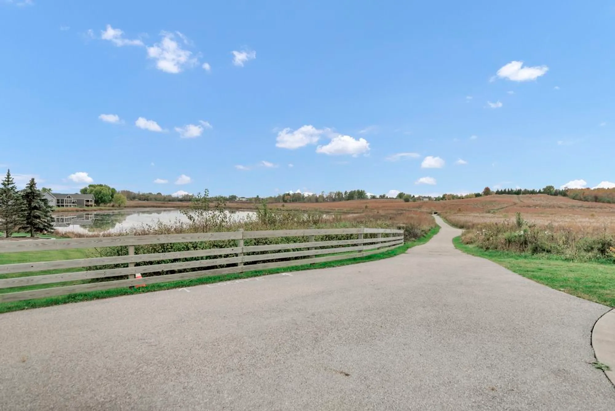 Property Slideshow image 18 of 71 | 2660 harnish dr, Algonquin, IL, 60102