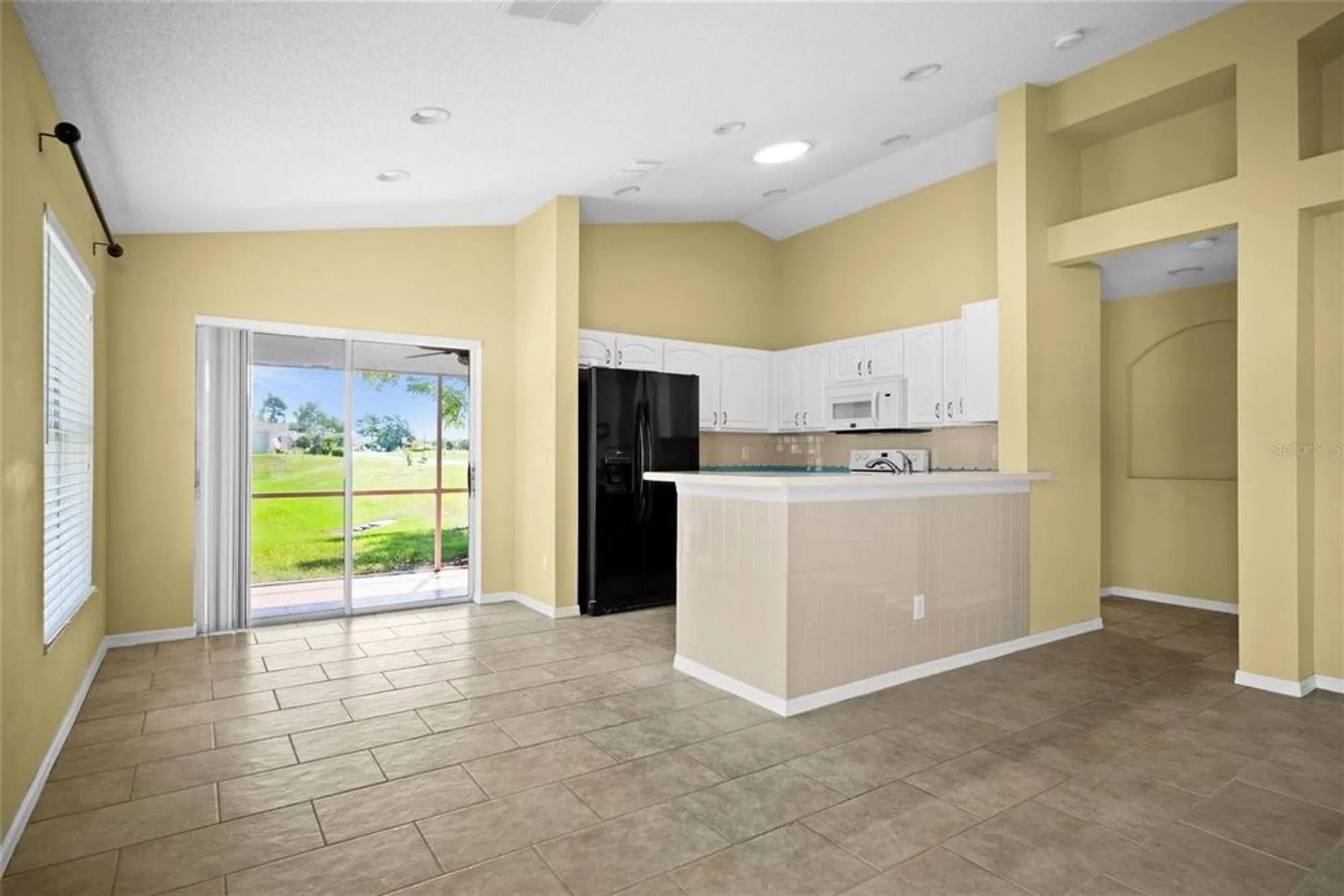 Property Slideshow image 3 of 35 | 2926 walnut grove ct, Holiday, FL, 34691