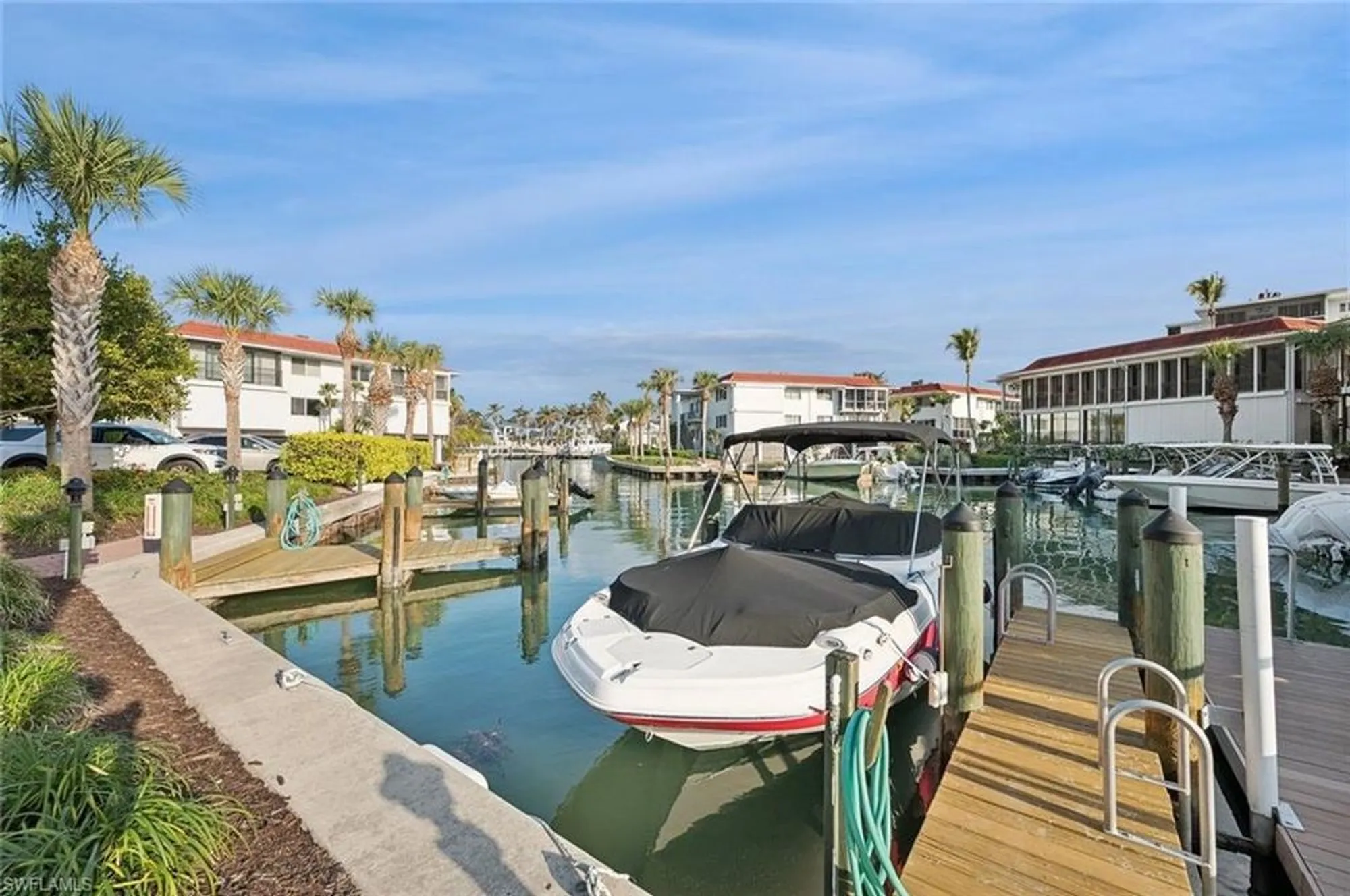 Property Slideshow image 27 of 28 | 2246 gulf shore blvd l2, Naples, FL, 34102