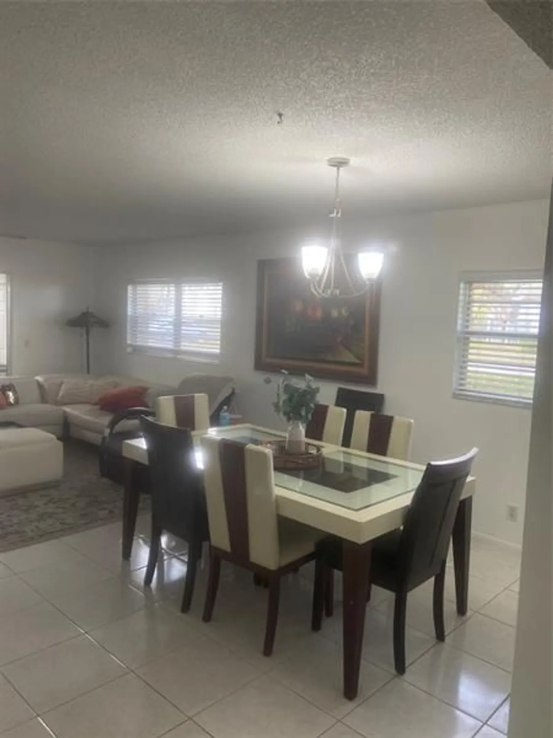 Property Slideshow image 15 of 22 | 800 sw 125th way, Pembroke Pines, FL, 33027