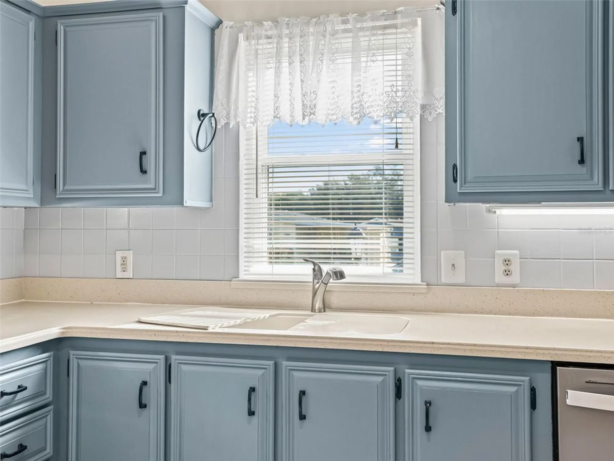 Property Slideshow image 5 of 29 | 1208 tarpon ln, The Villages, FL, 32159