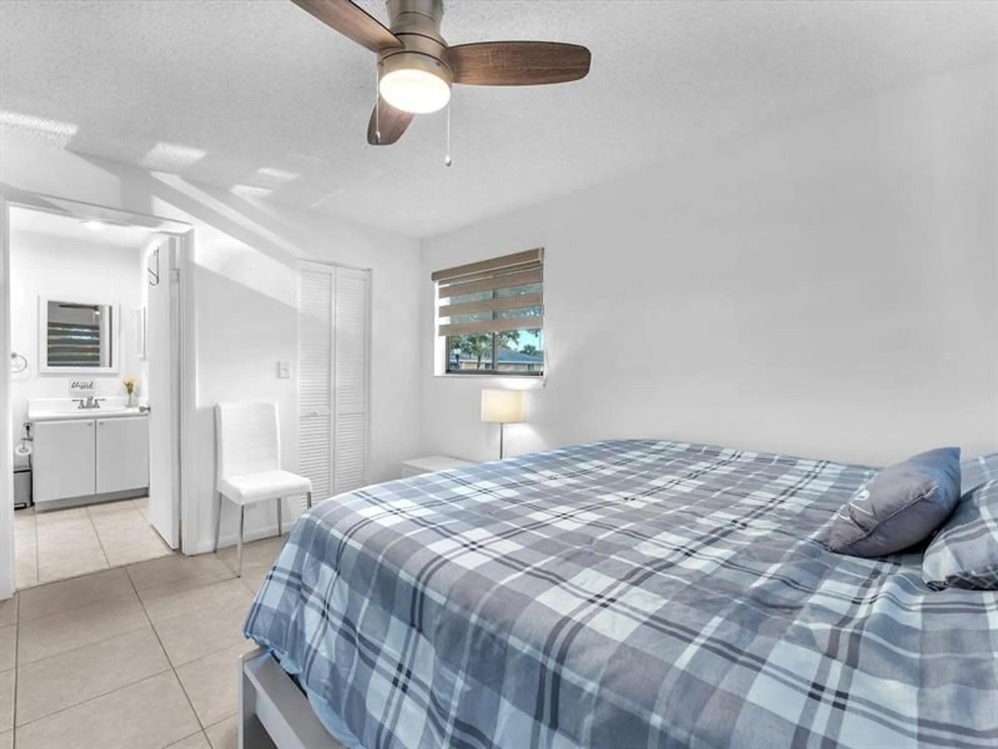Property Slideshow image 23 of 39 | 7164 ashmont cir 204, Tamarac, FL, 33321