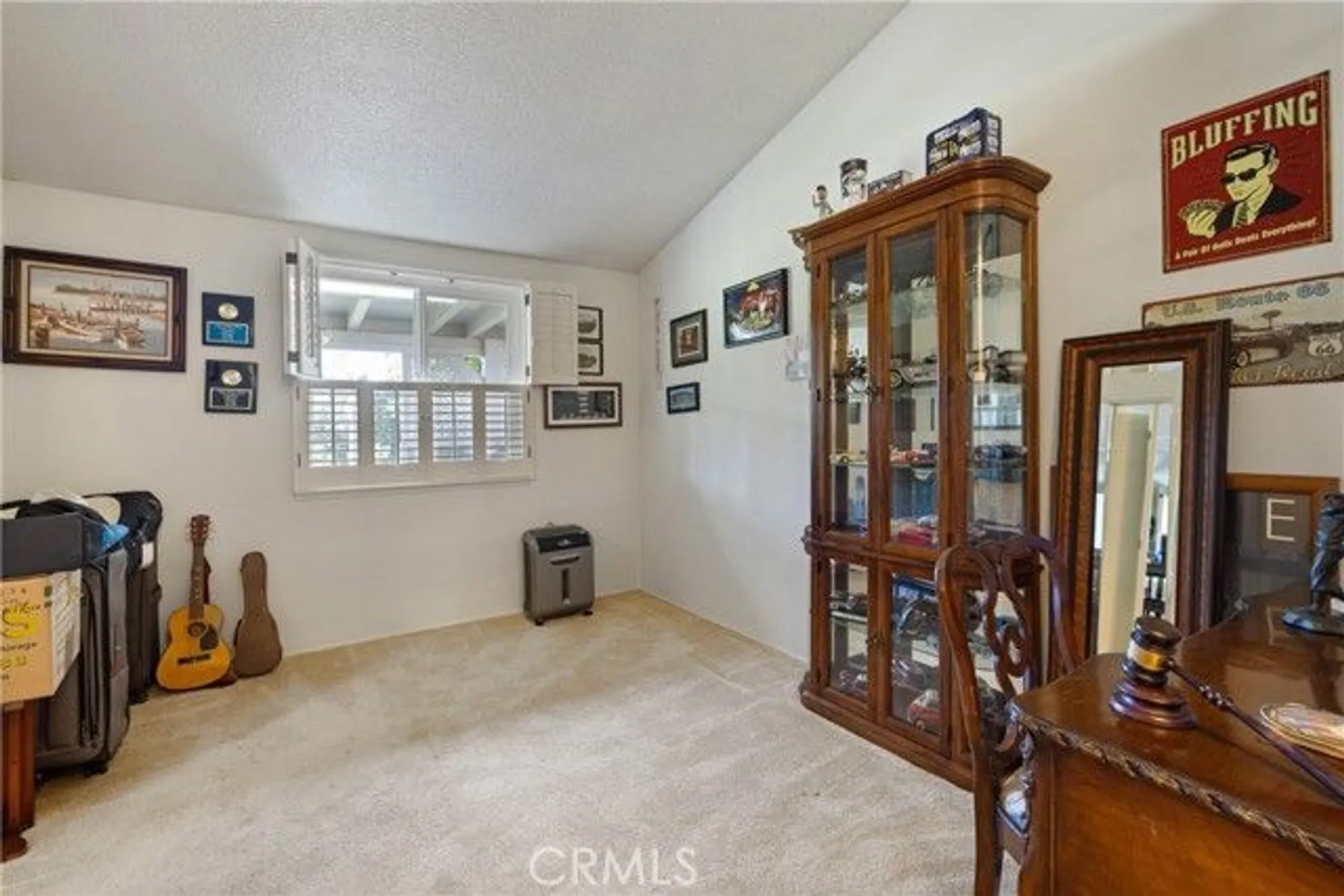 Property Slideshow image 25 of 57 | 19211 avenue of the oaks a, Newhall, CA, 91321