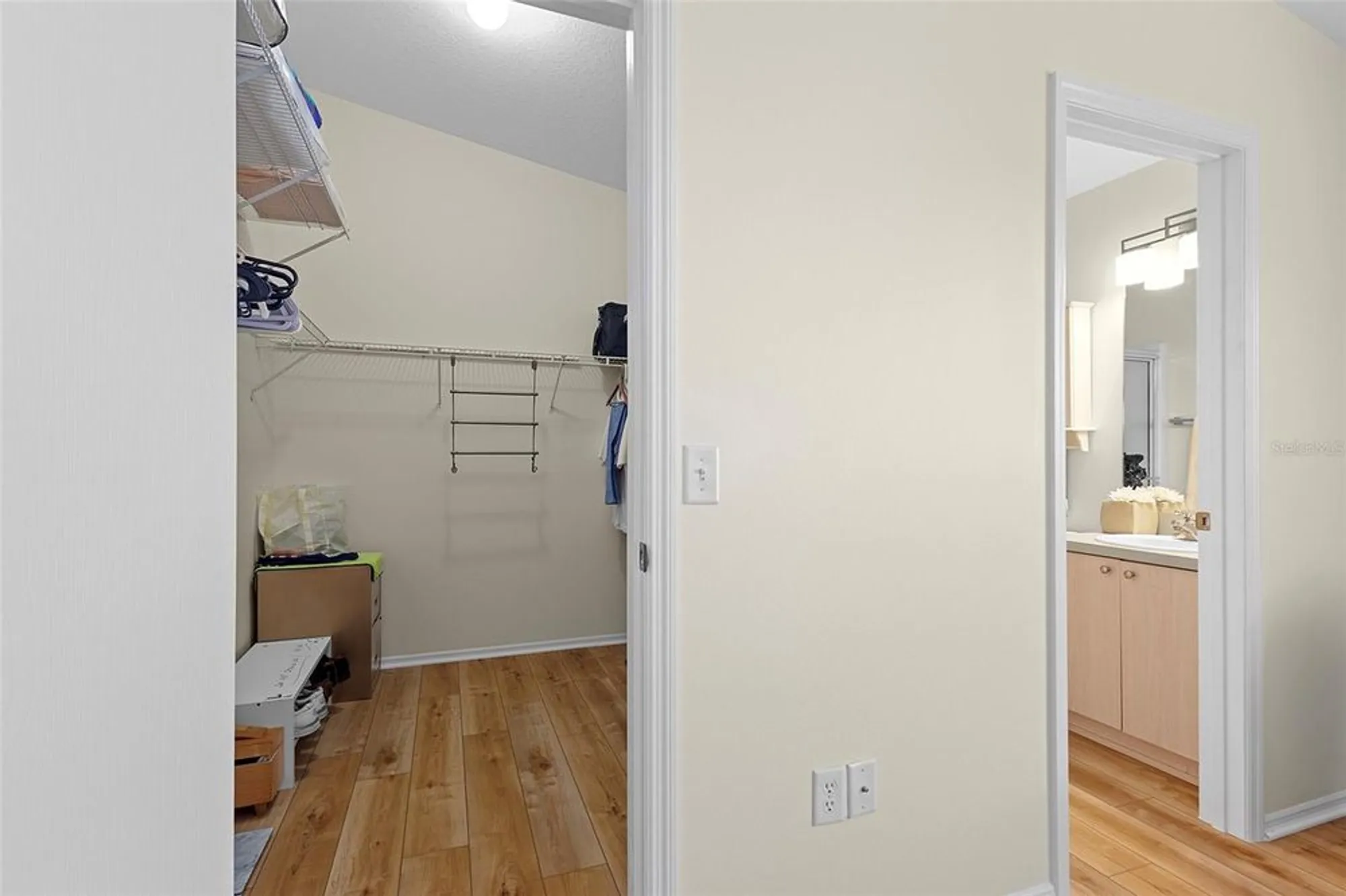 Property Slideshow image 25 of 48 | 2913 barboza dr, The Villages, FL, 32162