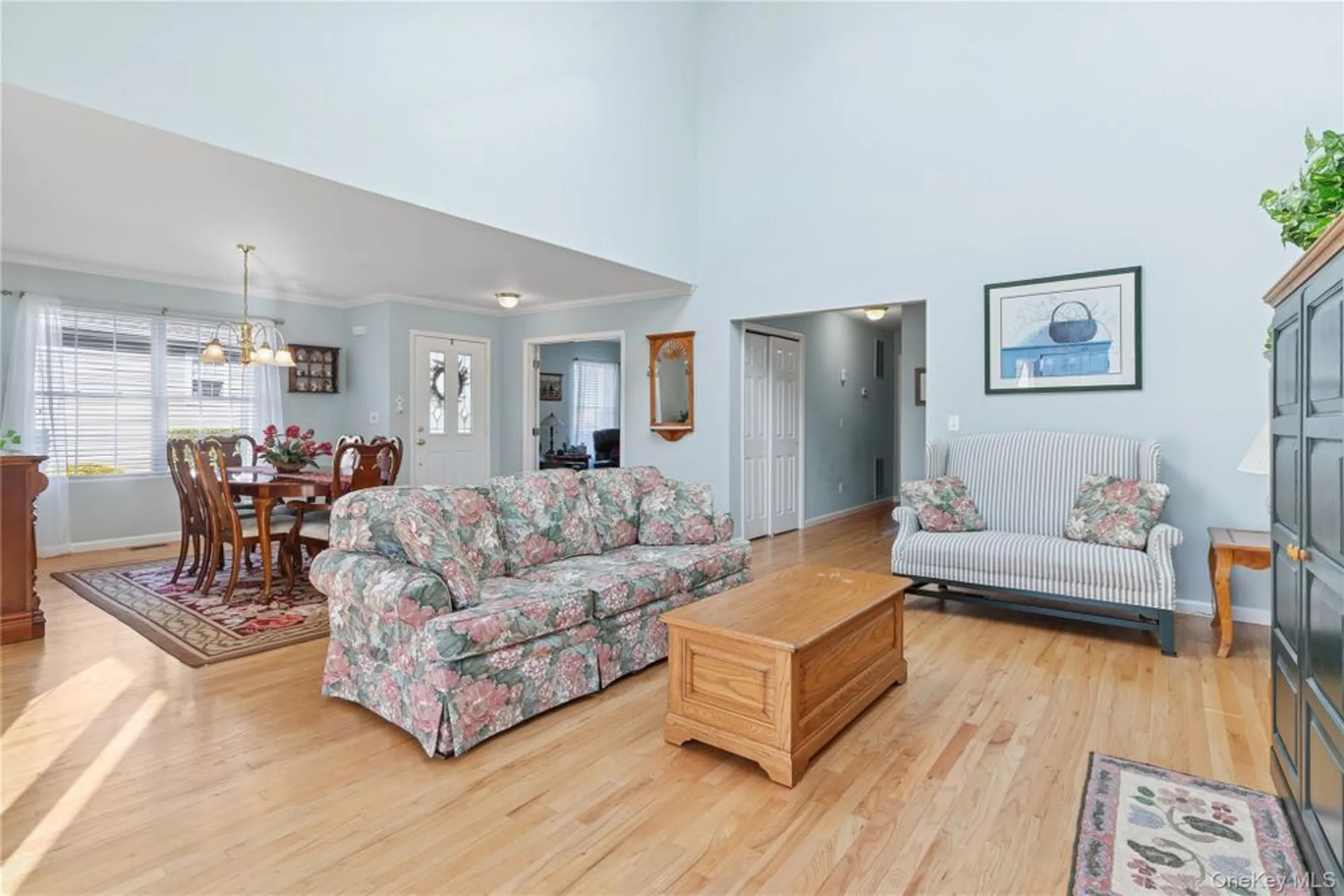 Property Slideshow image 9 of 26 | 53 goose neck ln, Riverhead, NY, 11901