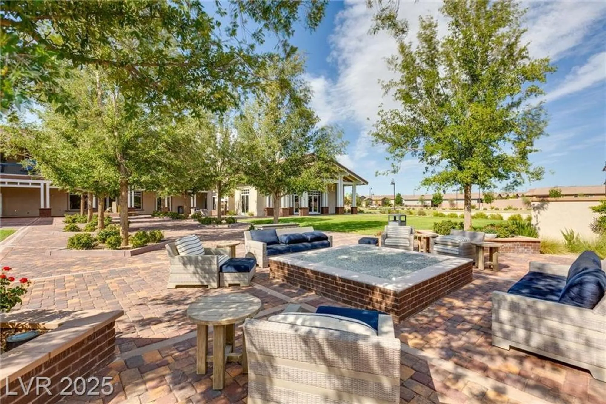 Property Slideshow image 10 of 51 | 209 bellini peak ave, Henderson, NV, 89011