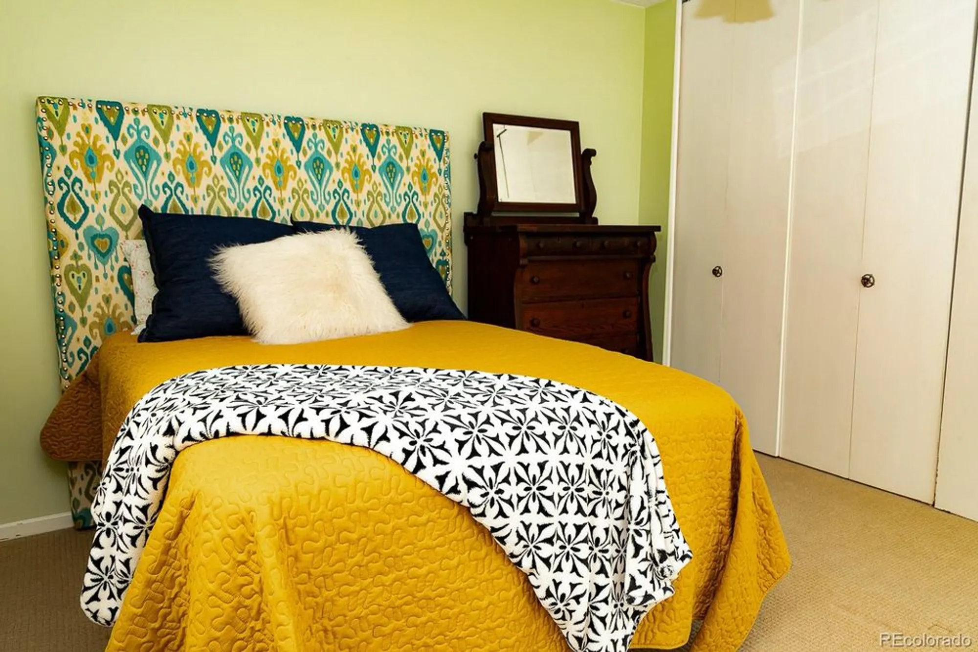 Property Slideshow image 14 of 32 | 710 s clinton st apt 11a, Denver, CO, 80247