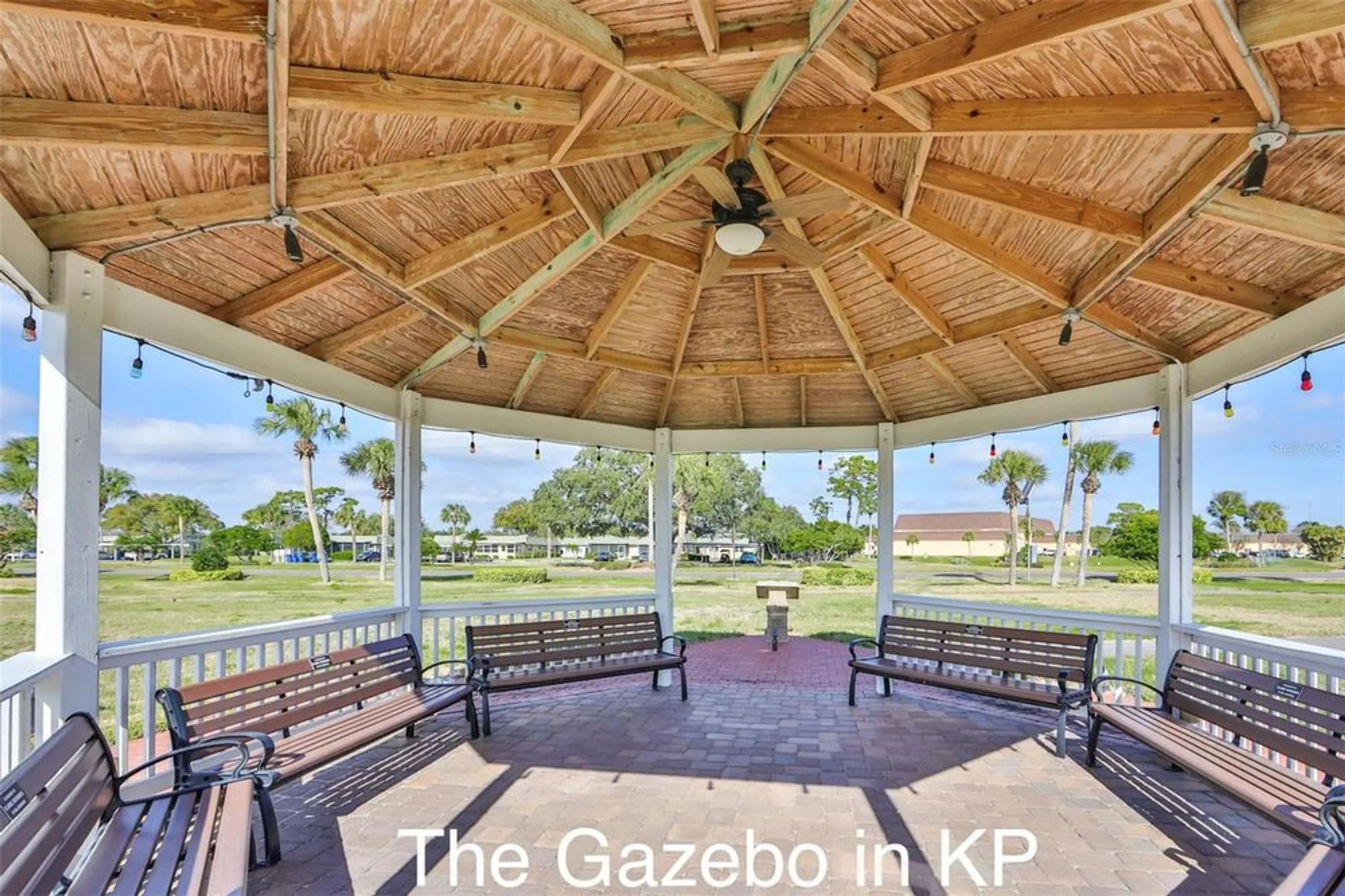 Property Slideshow image 63 of 94 | 2034 hawkhurst cir # 178, Sun City Center, FL, 33573