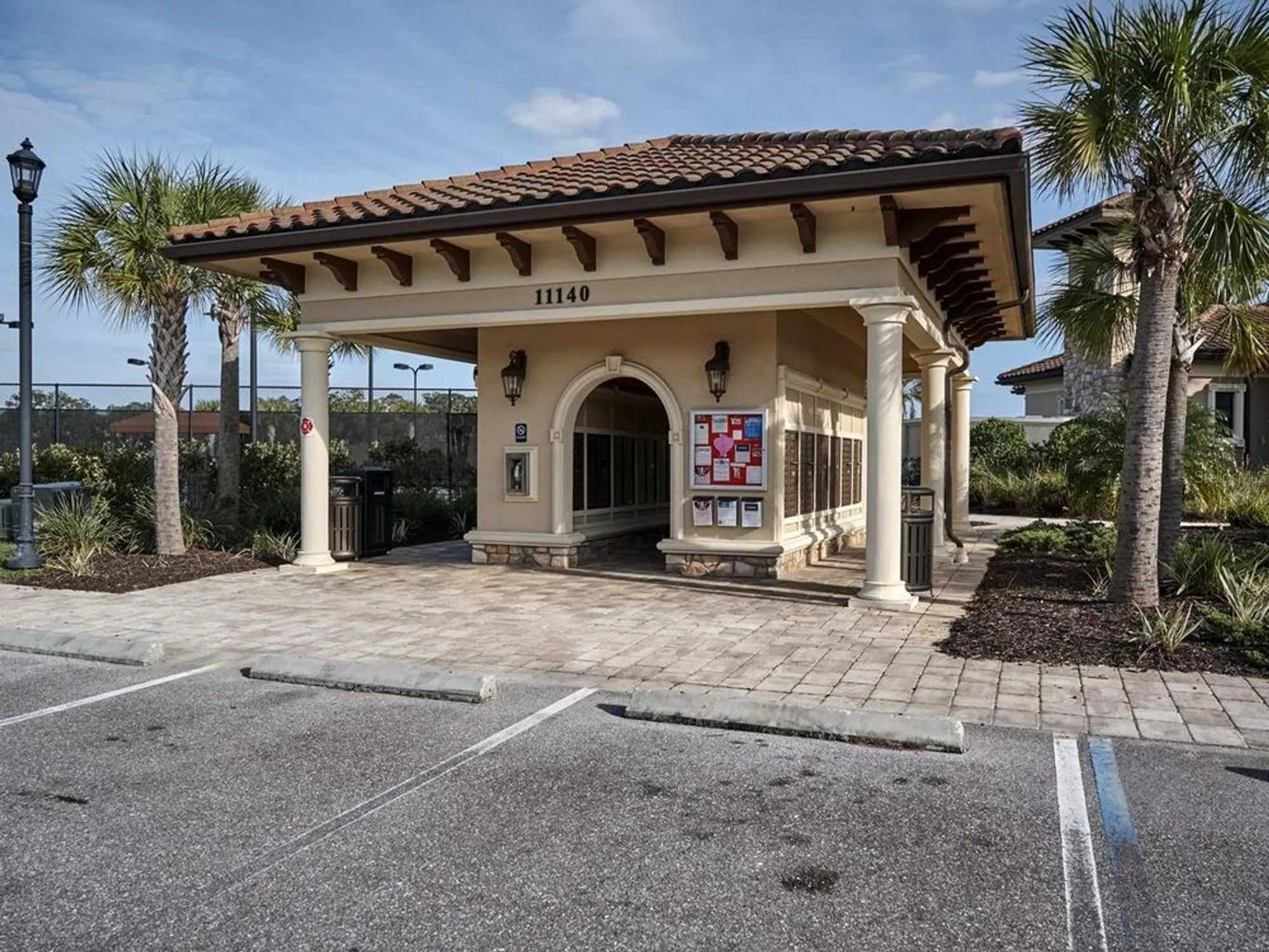 Property Slideshow image 32 of 51 | 5952 snowy egret dr, Sarasota, FL, 34238