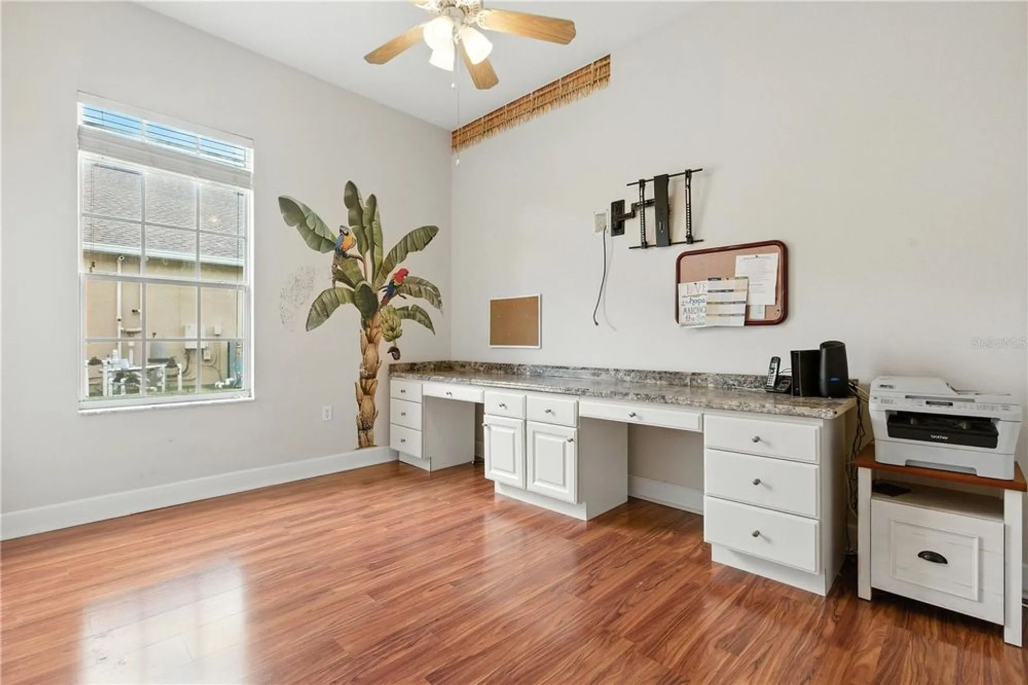 Property Slideshow image 26 of 57 | 457 golf vista cir, Davenport, FL, 33837