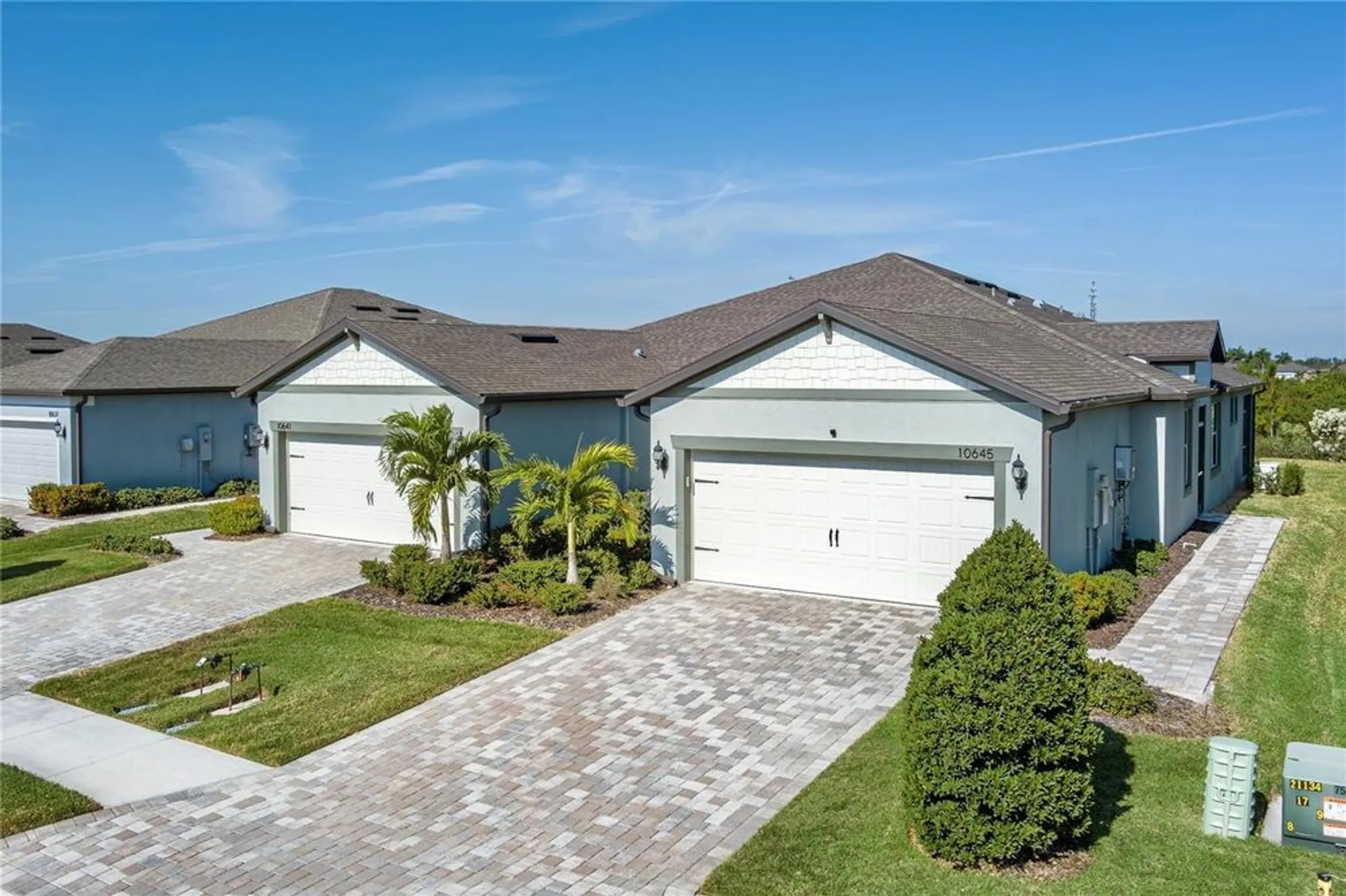 Property Slideshow image 32 of 40 | 10641 spring tide way, Parrish, FL, 34219