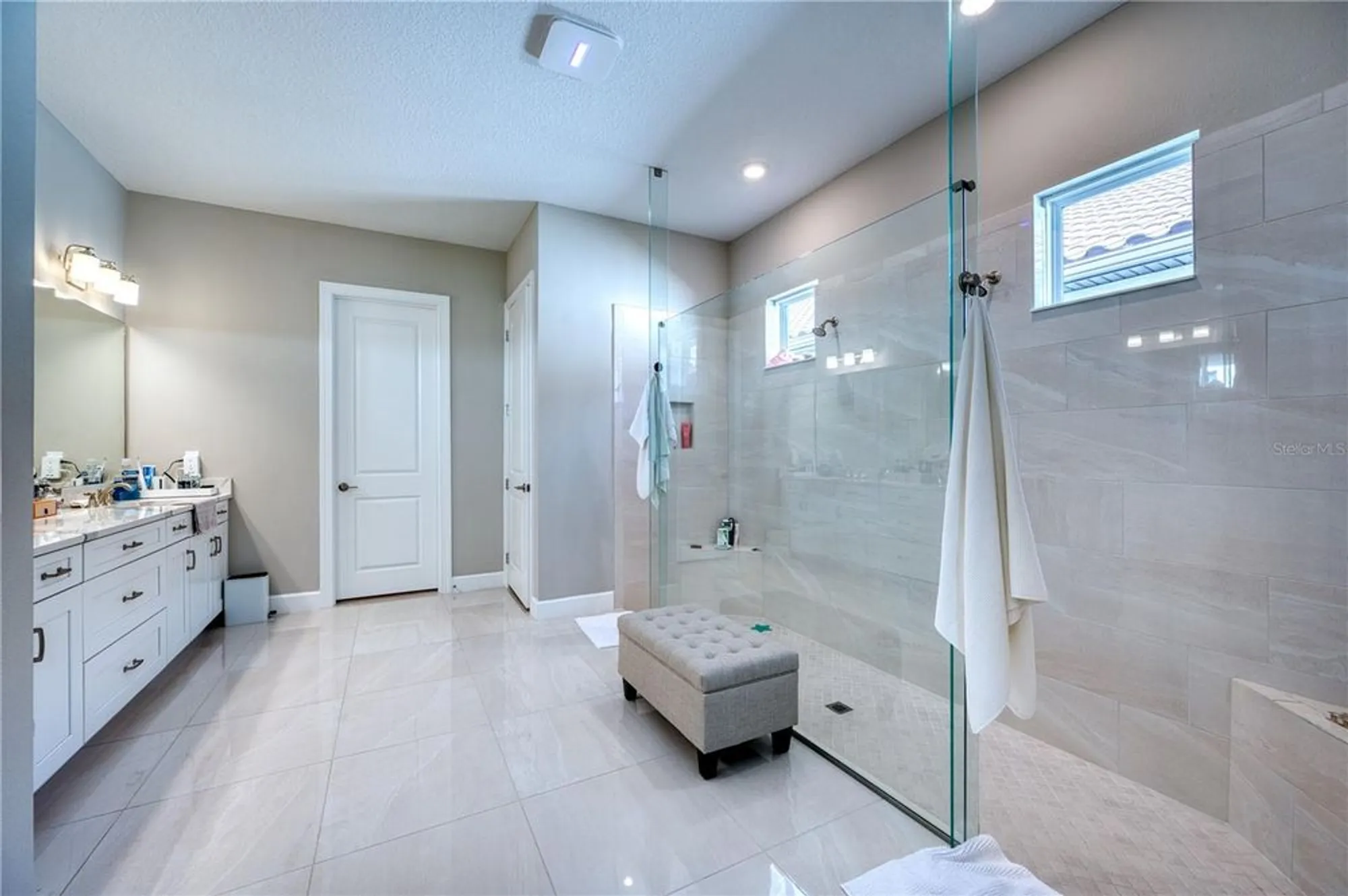 Property Slideshow image 25 of 60 | 5618 caserta ct, Palmetto, FL, 34221