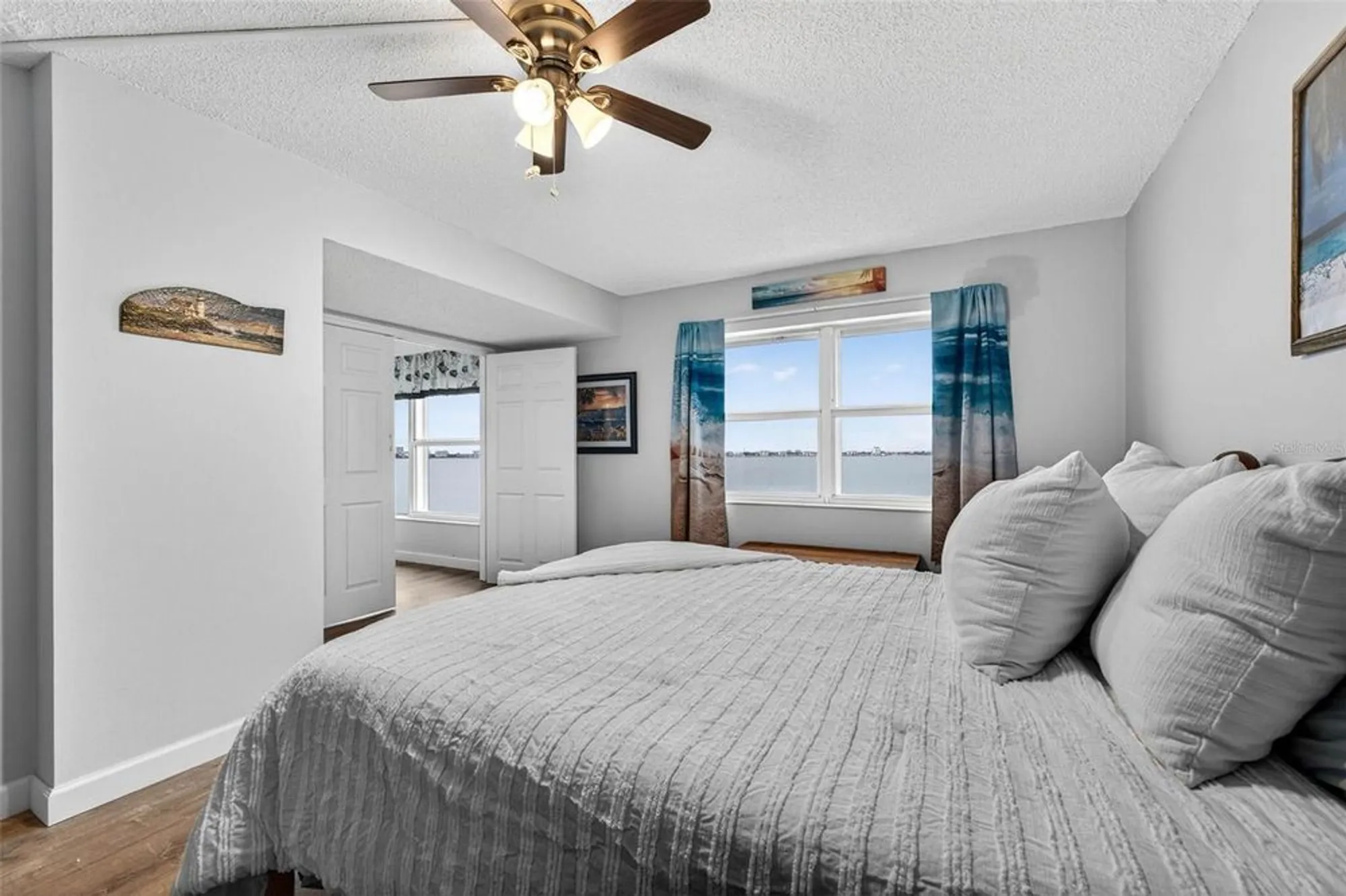 Property Slideshow image 17 of 44 | 6020 shore blvd 602, Gulfport, FL, 33707