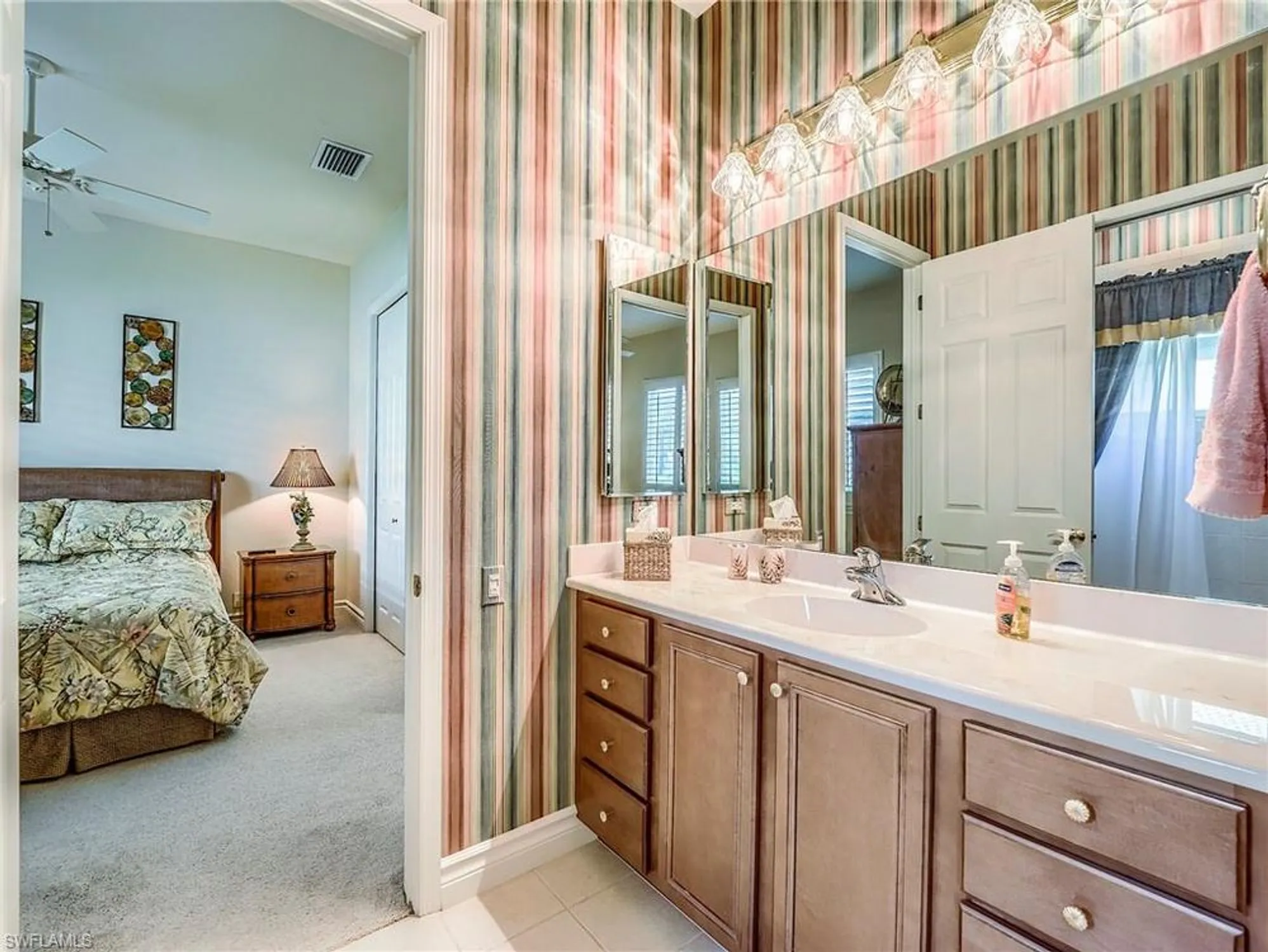 Property Slideshow image 24 of 49 | 3430 shady bnd, Fort Myers, FL, 33905