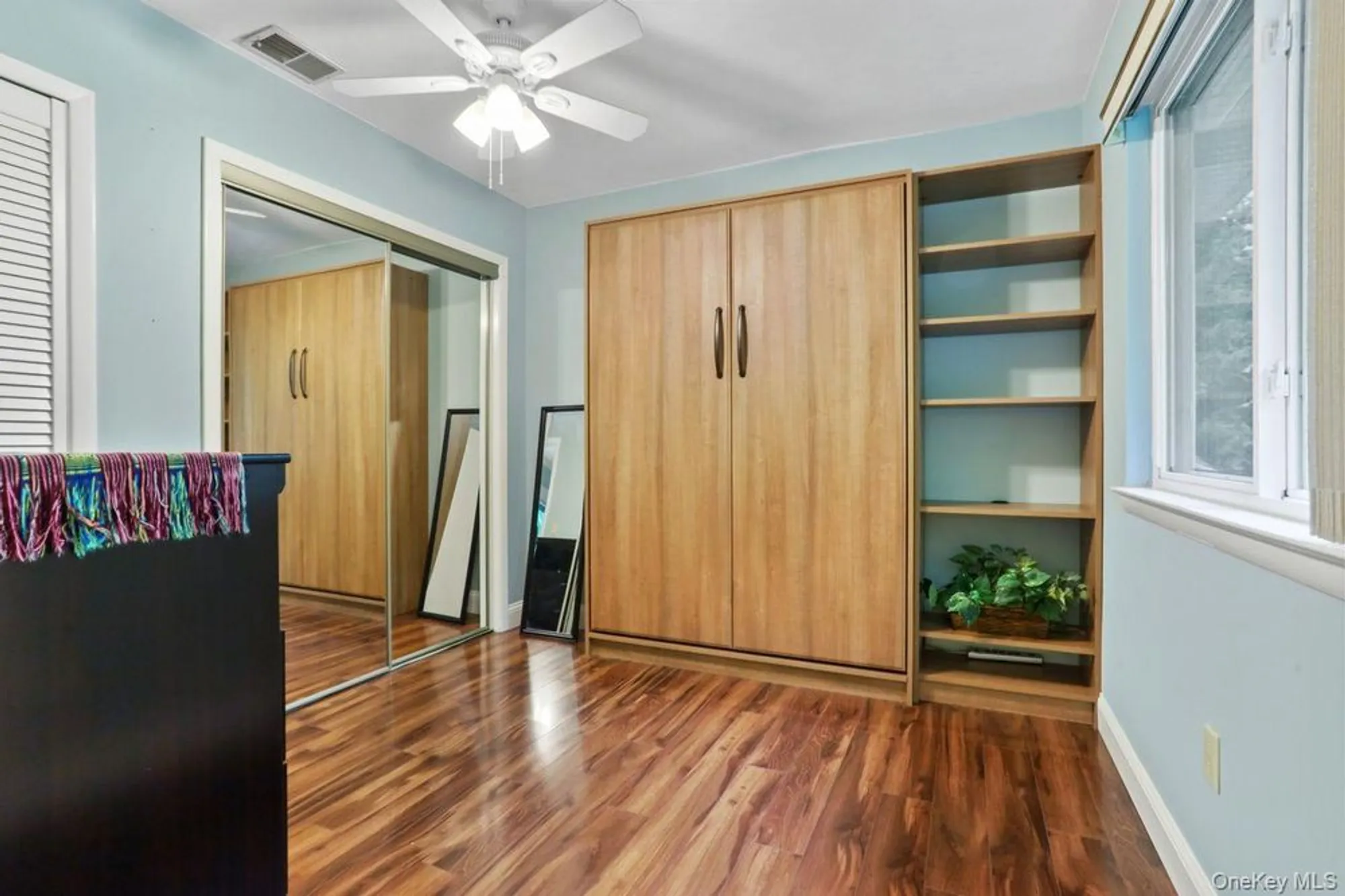 Property Slideshow image 18 of 35 | 141 flintlock way b, Yorktown Heights, NY, 10598