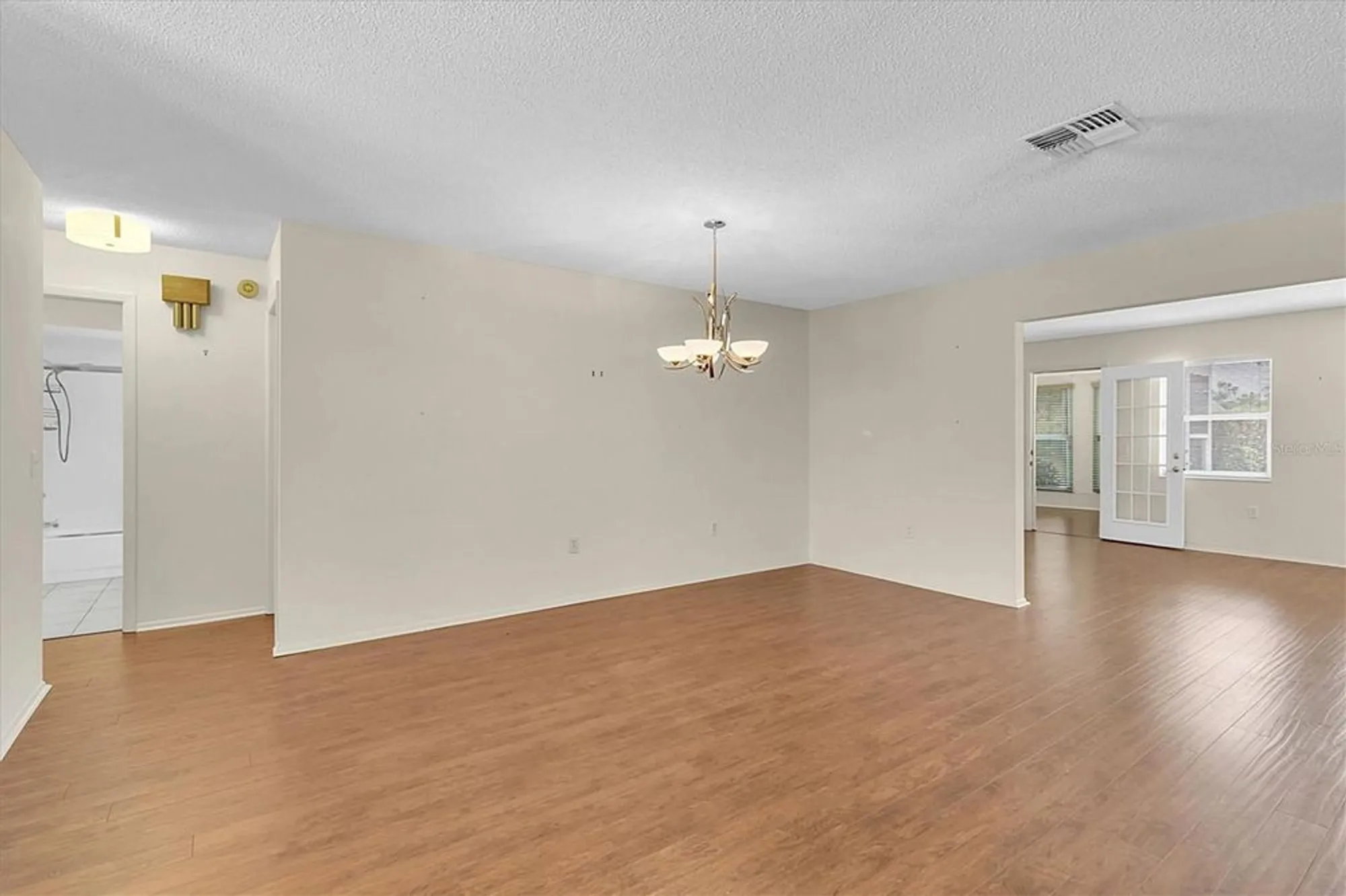 Property Slideshow image 9 of 60 | 9433 stonewall ln, New Port Richey, FL, 34655