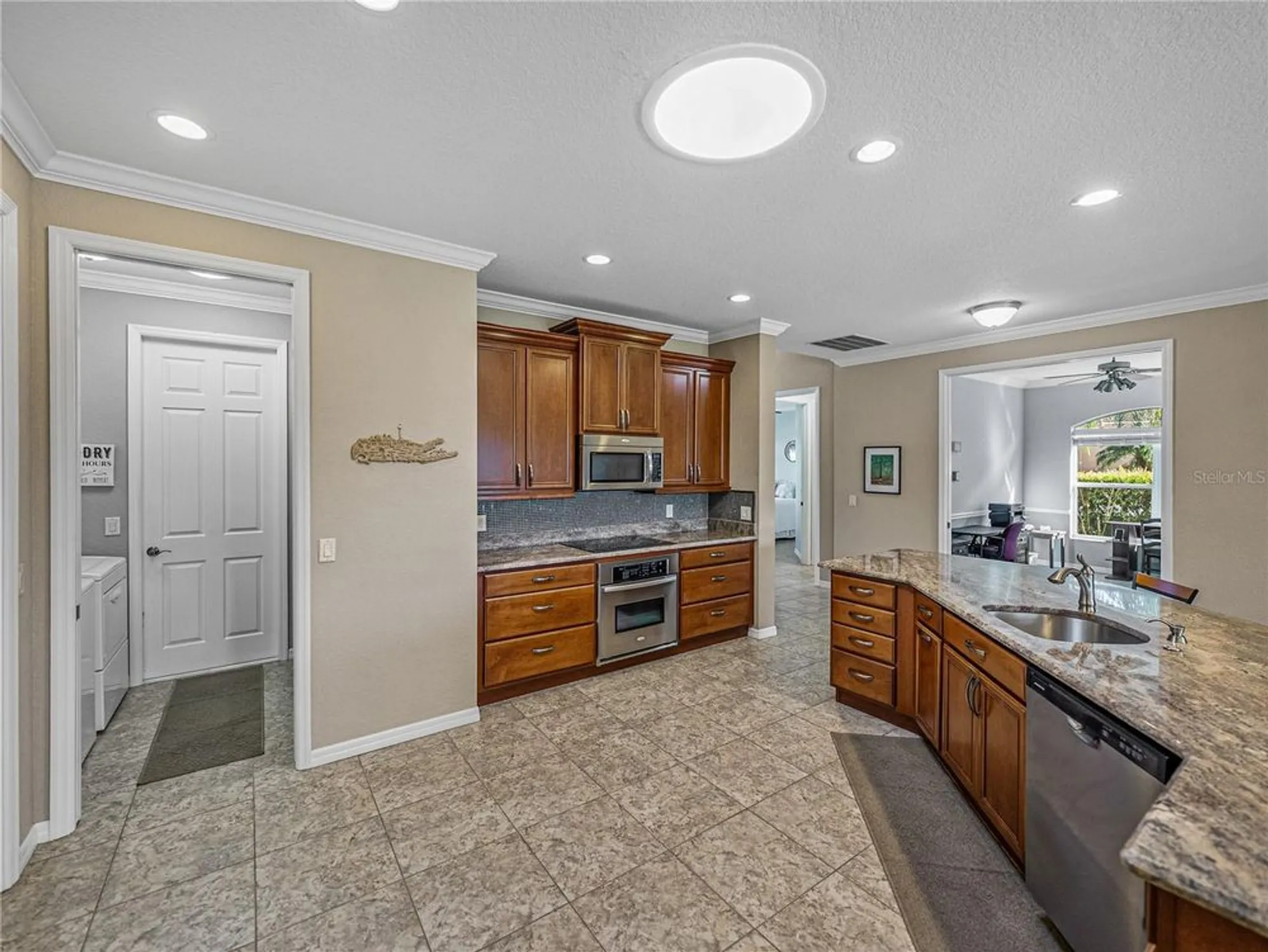 Property Slideshow image 21 of 85 | 3834 litchfield loop, Lake Wales, FL, 33859