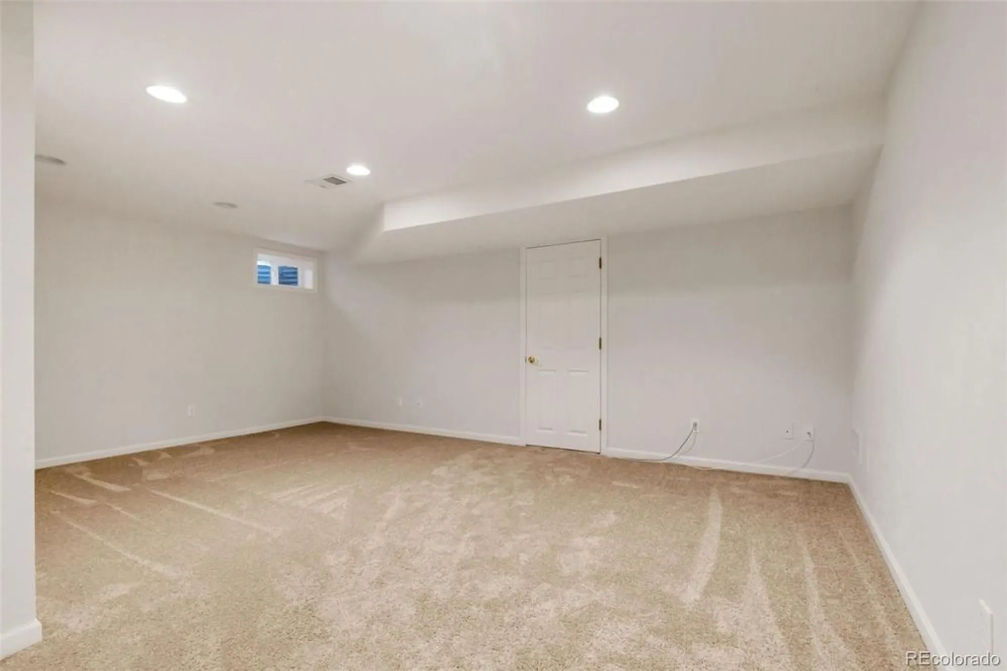 Property Slideshow image 27 of 49 | 13886 e linvale pl, Aurora, CO, 80014