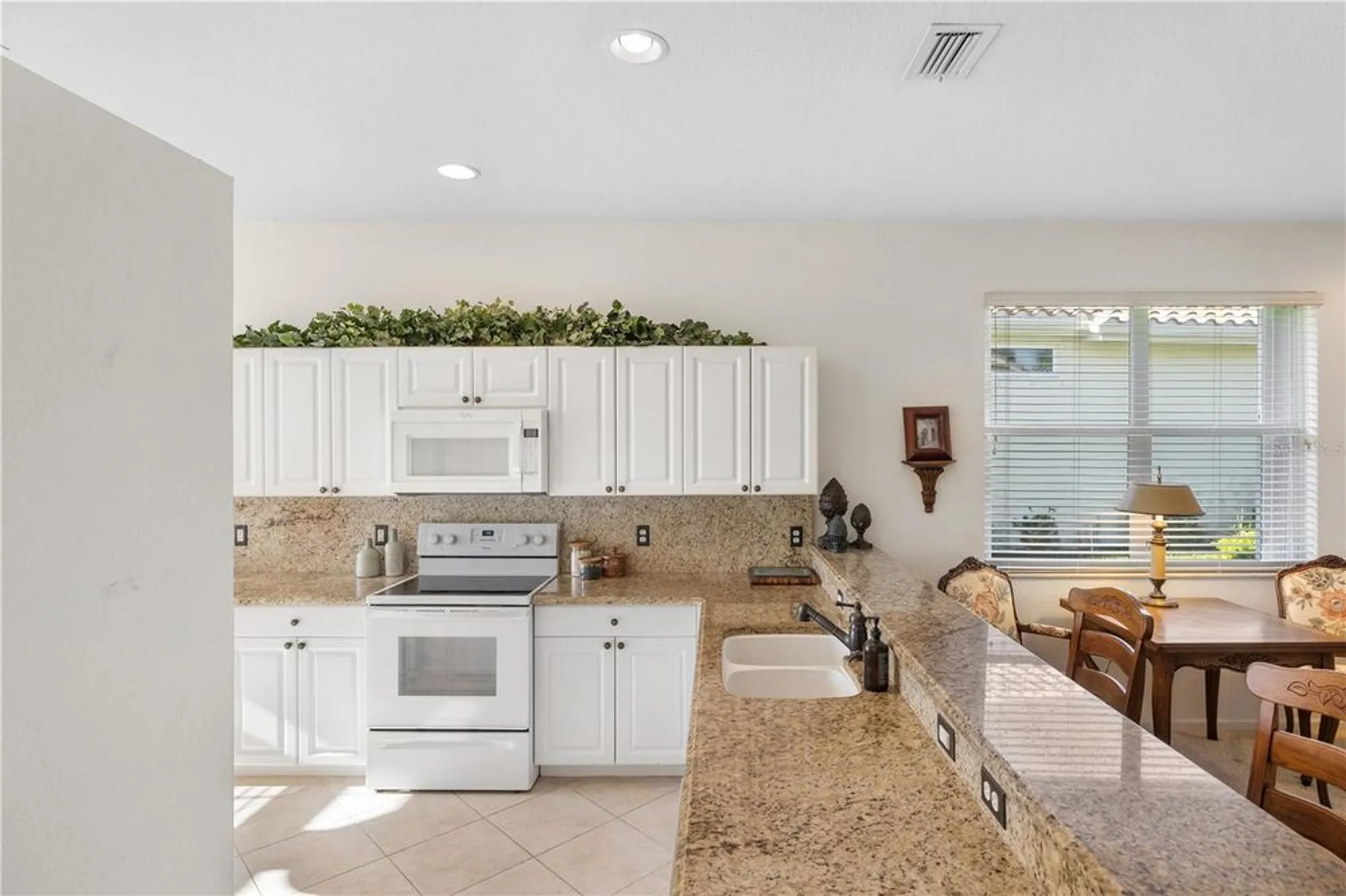 Property Slideshow image 12 of 56 | 3303 osprey ln, Port Charlotte, FL, 33953